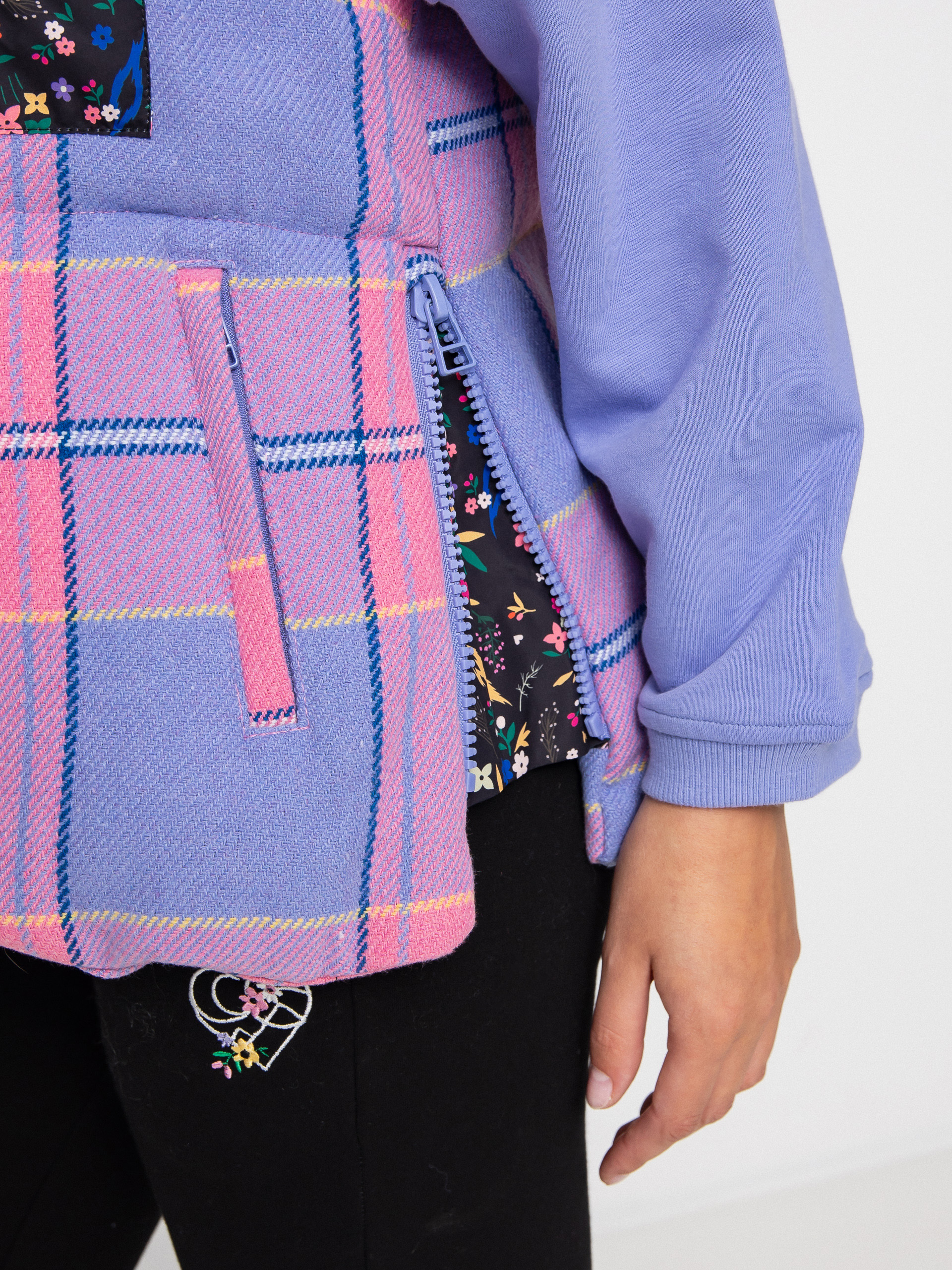 Femi Stories Robin Mellény Wmn (wdp)