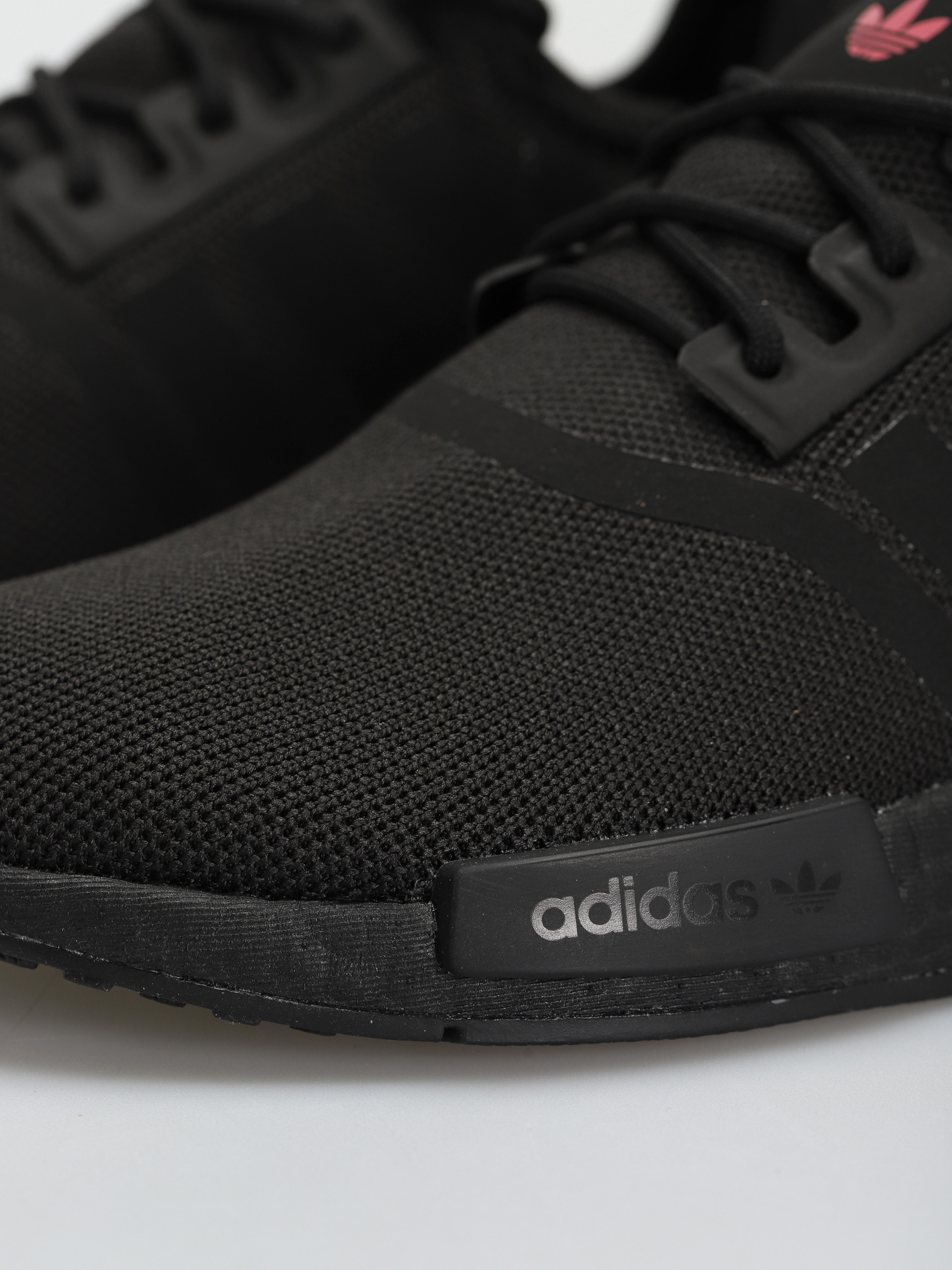 adidas Originals Nmd R1 Primeblue Cipők Wmn (cblack/cblack/sopink)