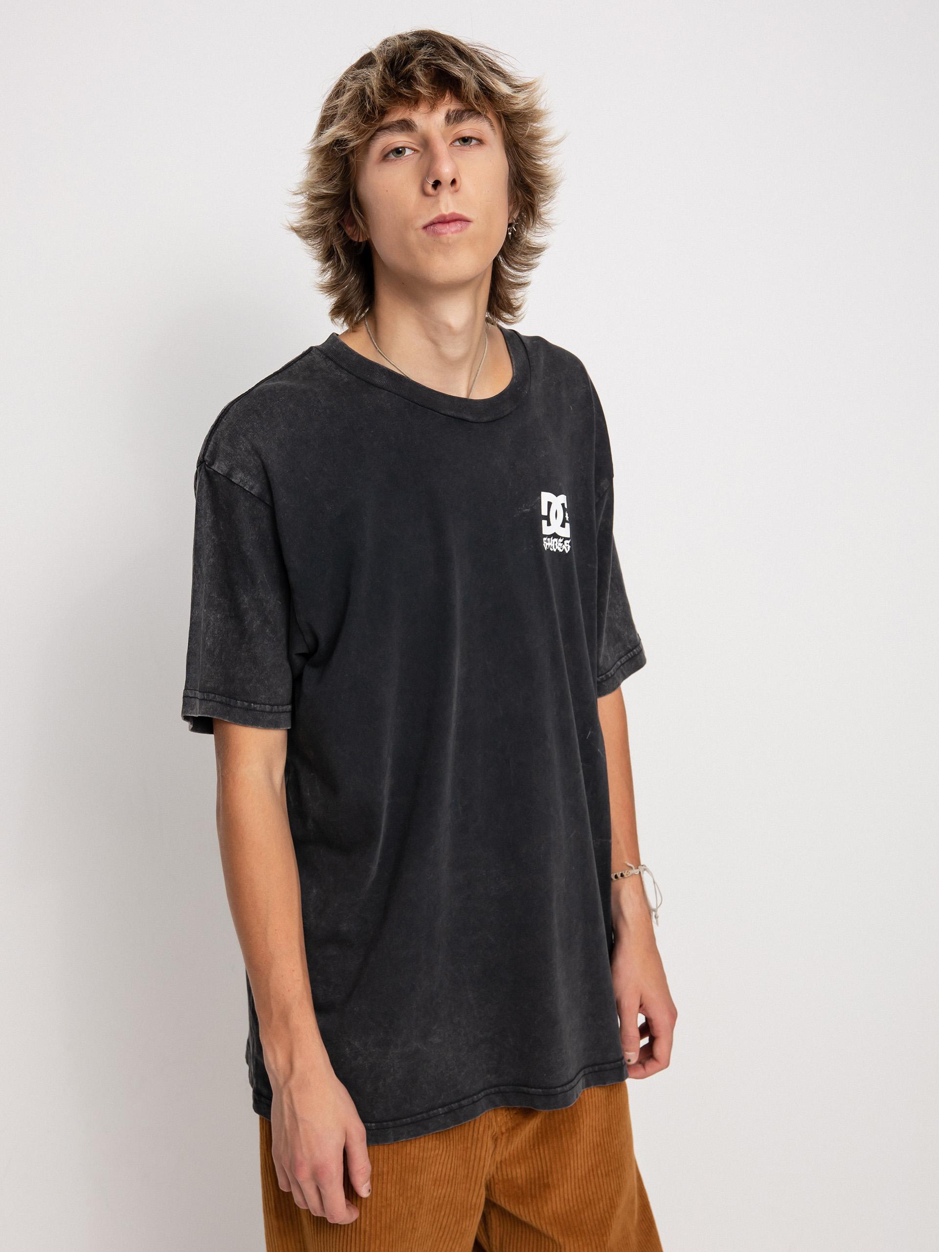 DC Hoodlum póló (black acid)