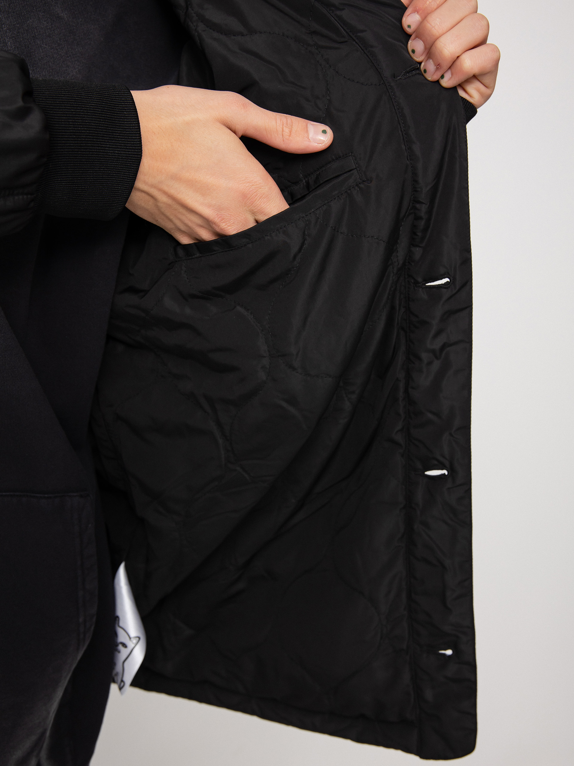 RipNDip Mystic Jerm Quilted Bomber Dzseki (black)