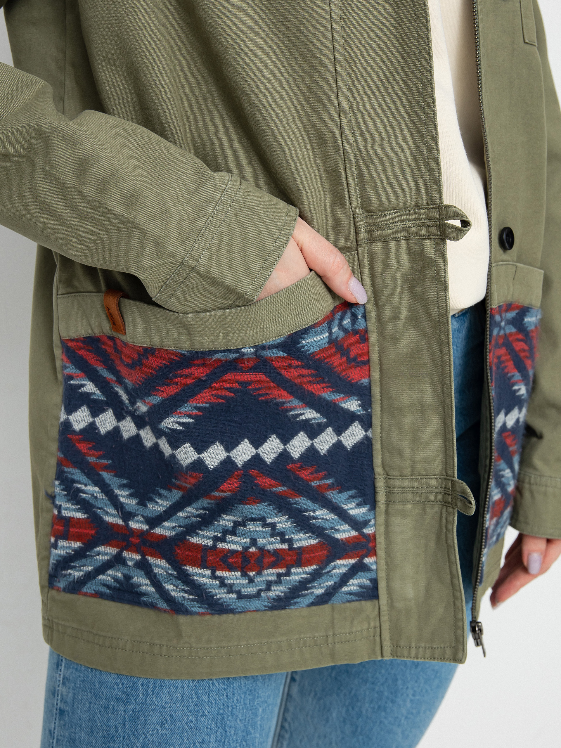 Roxy Caught Inside Dzseki Wmn (deep lichen green)