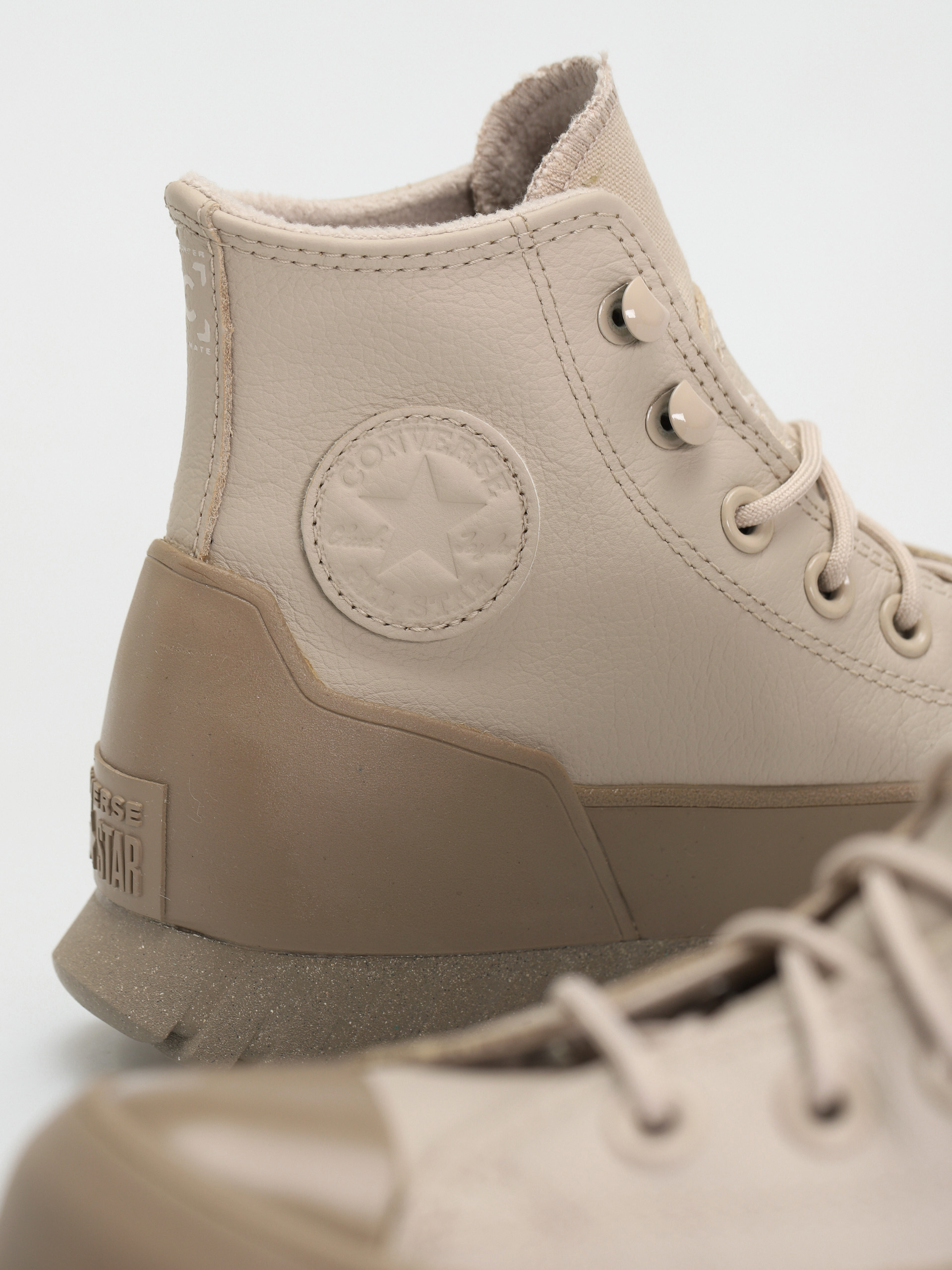 Converse Chuck Taylor All Star Lugged 2.0 Cc Hi Cipők (papyrus/sandalwood)