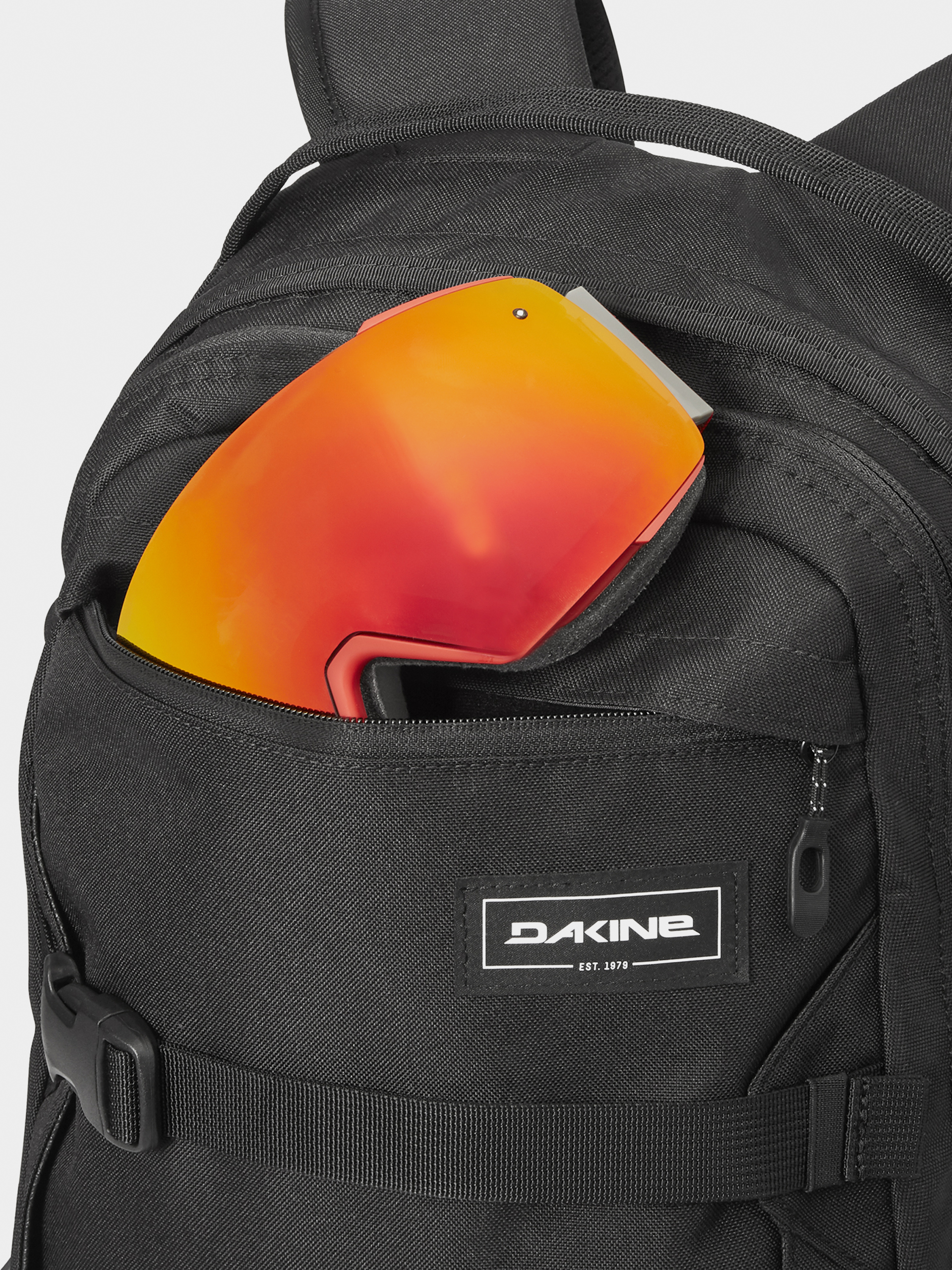 Dakine Mission 25L Hátizsák (black)
