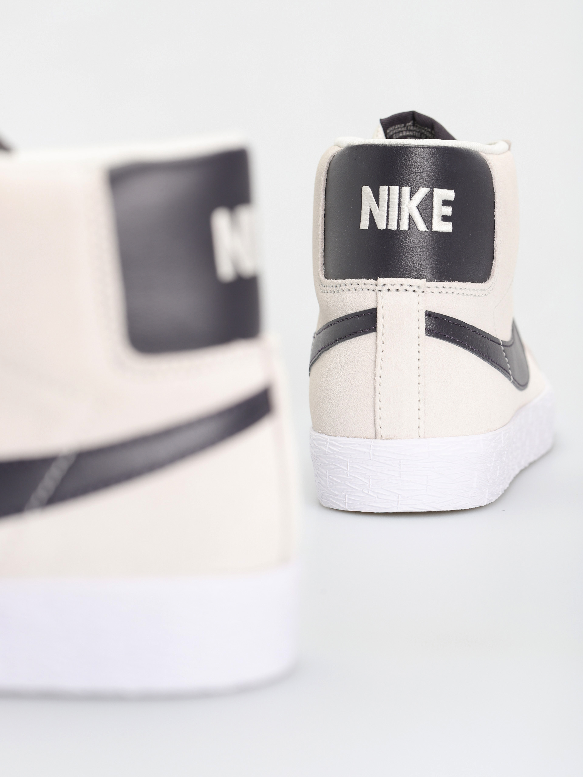 Nike SB Zoom Blazer Mid Cipők (phantom/cave purple phantom white)