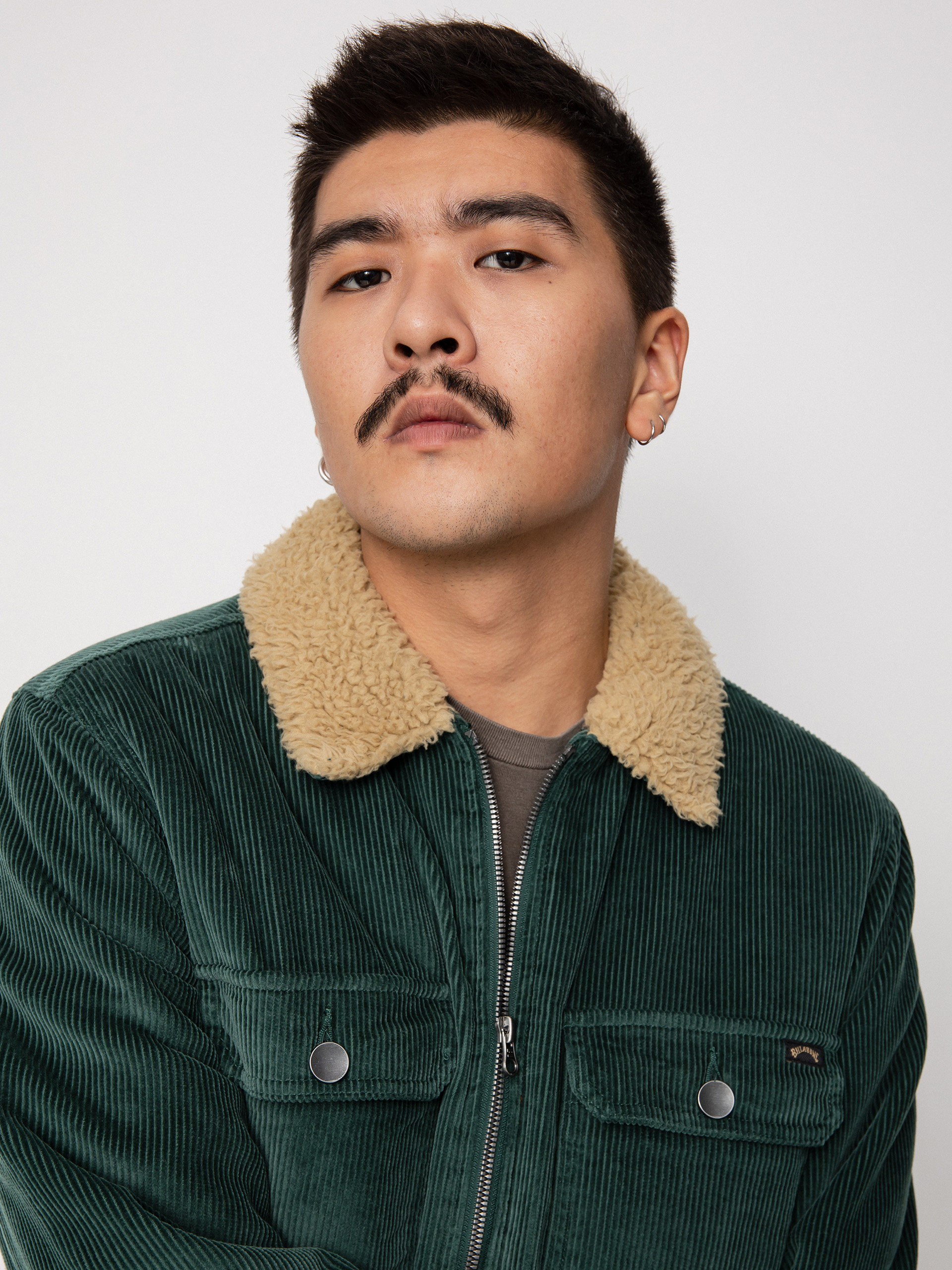 Billabong Barlow Sherpa Cord Dzseki (cypres)