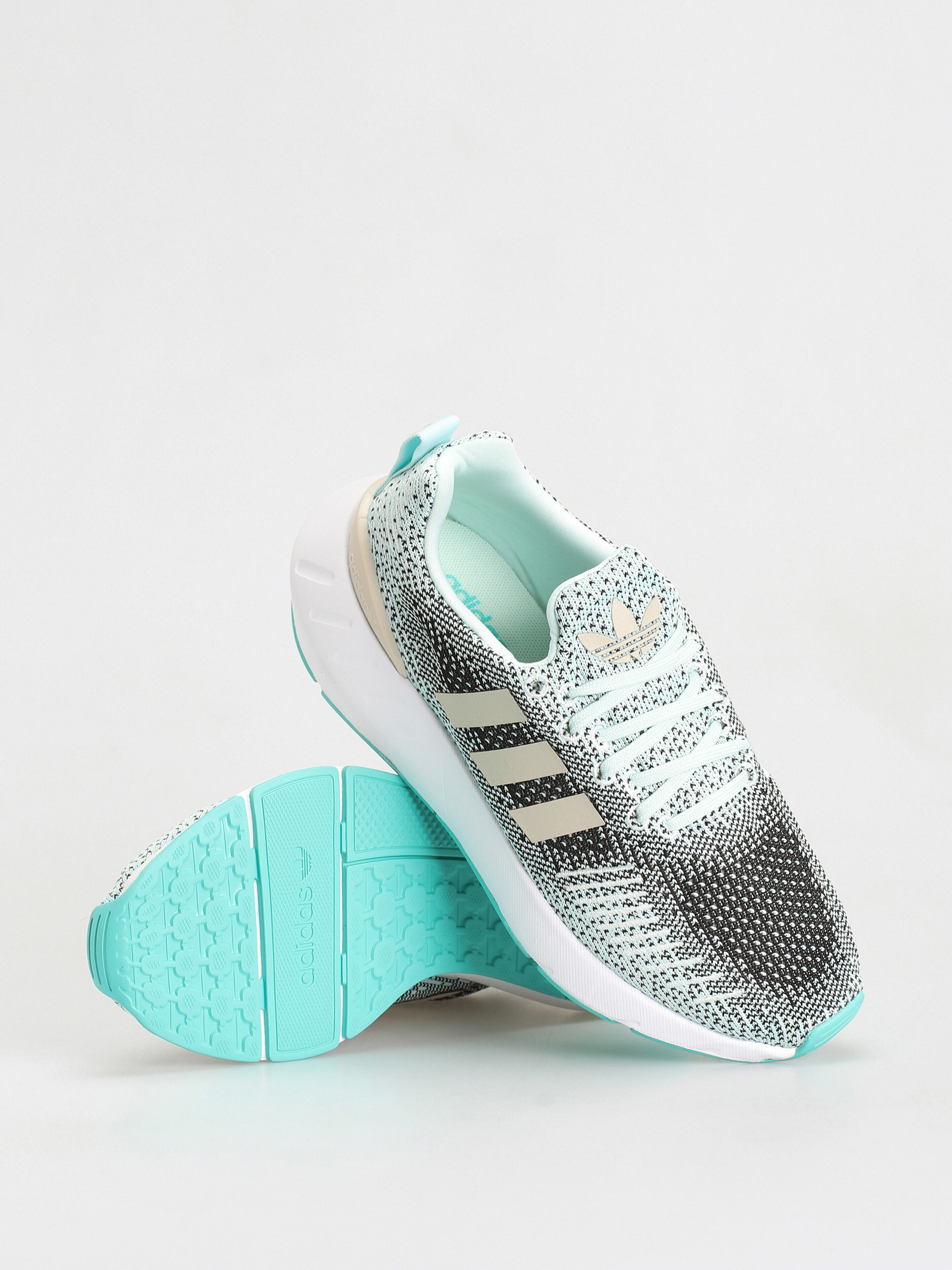 adidas Originals Swift Run 22 W Cipők Wmn (halmin/alumin/minrus)