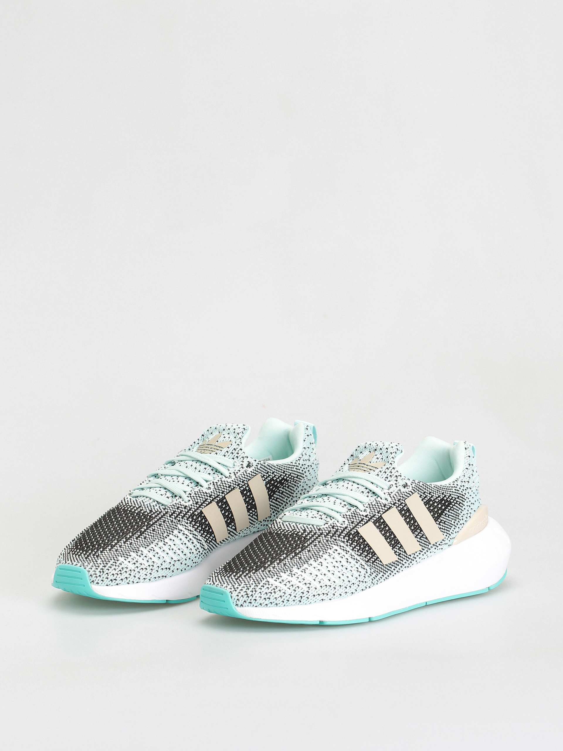 adidas Originals Swift Run 22 W Cipők Wmn (halmin/alumin/minrus)