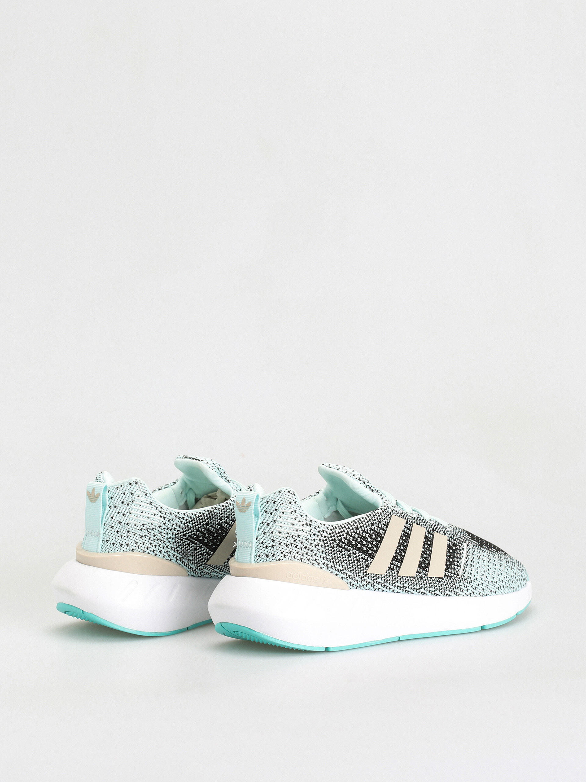 adidas Originals Swift Run 22 W Cipők Wmn (halmin/alumin/minrus)