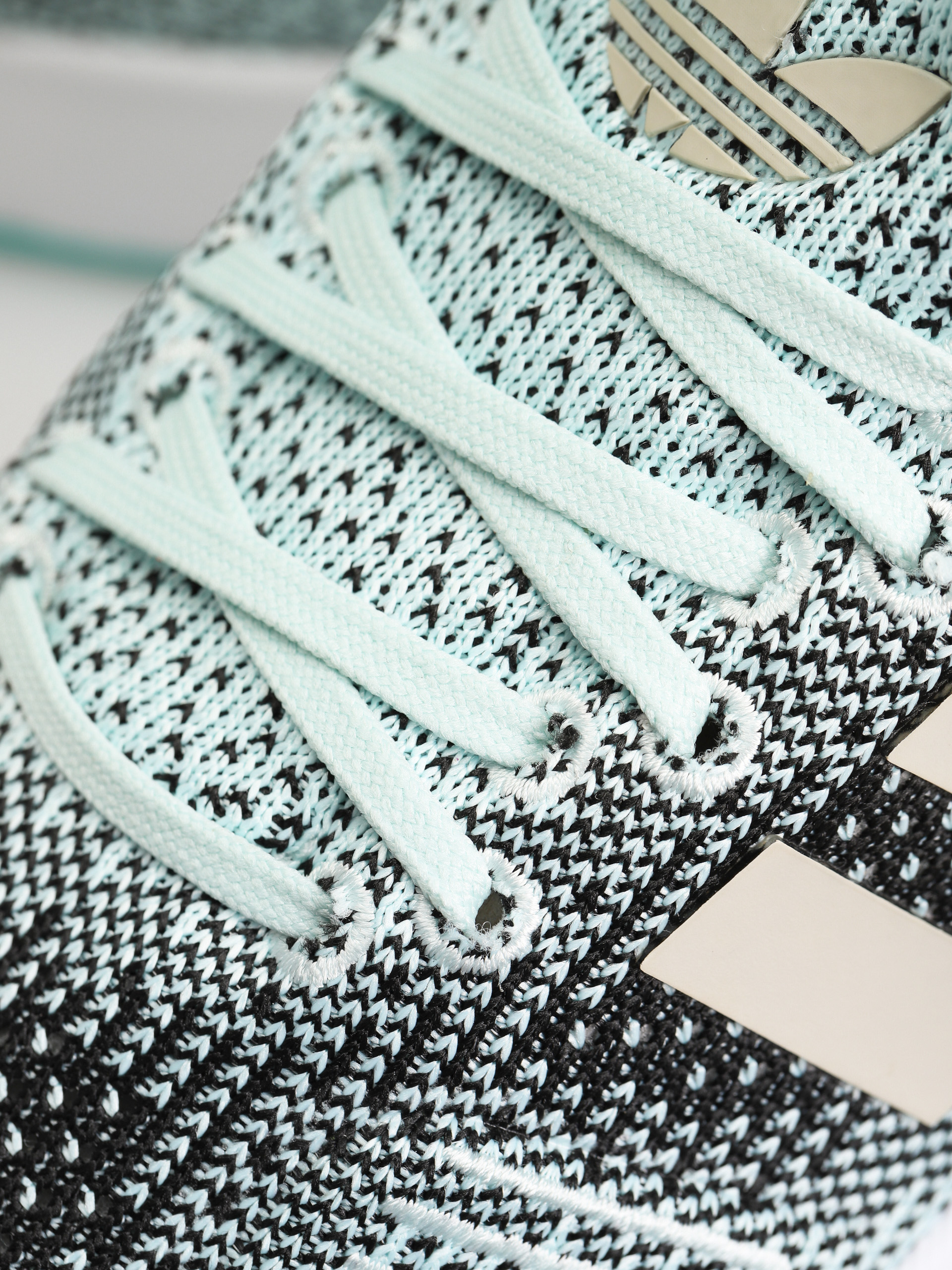 adidas Originals Swift Run 22 W Cipők Wmn (halmin/alumin/minrus)