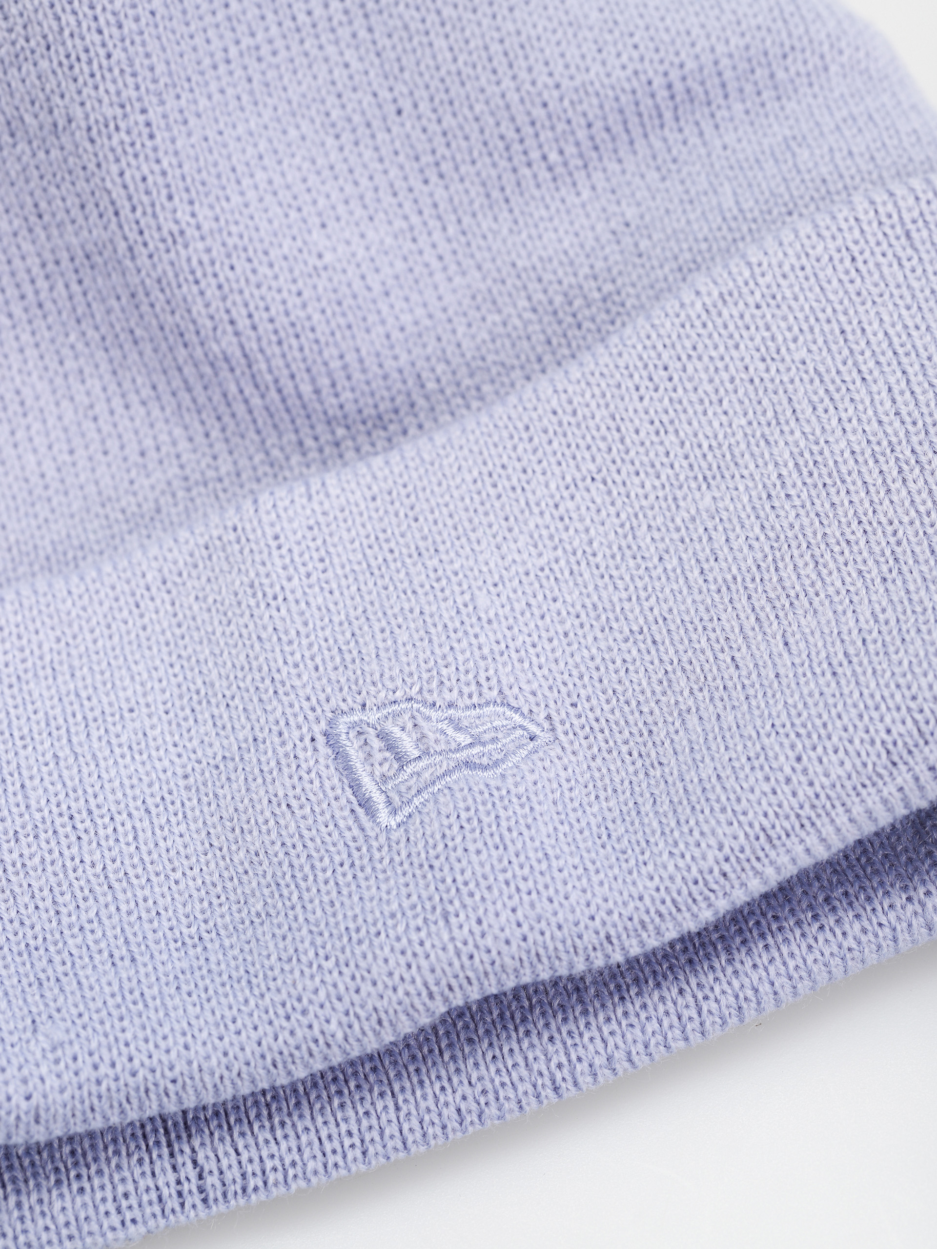 New Era League Essential New York Yankess Sapka Wmn (lavender)