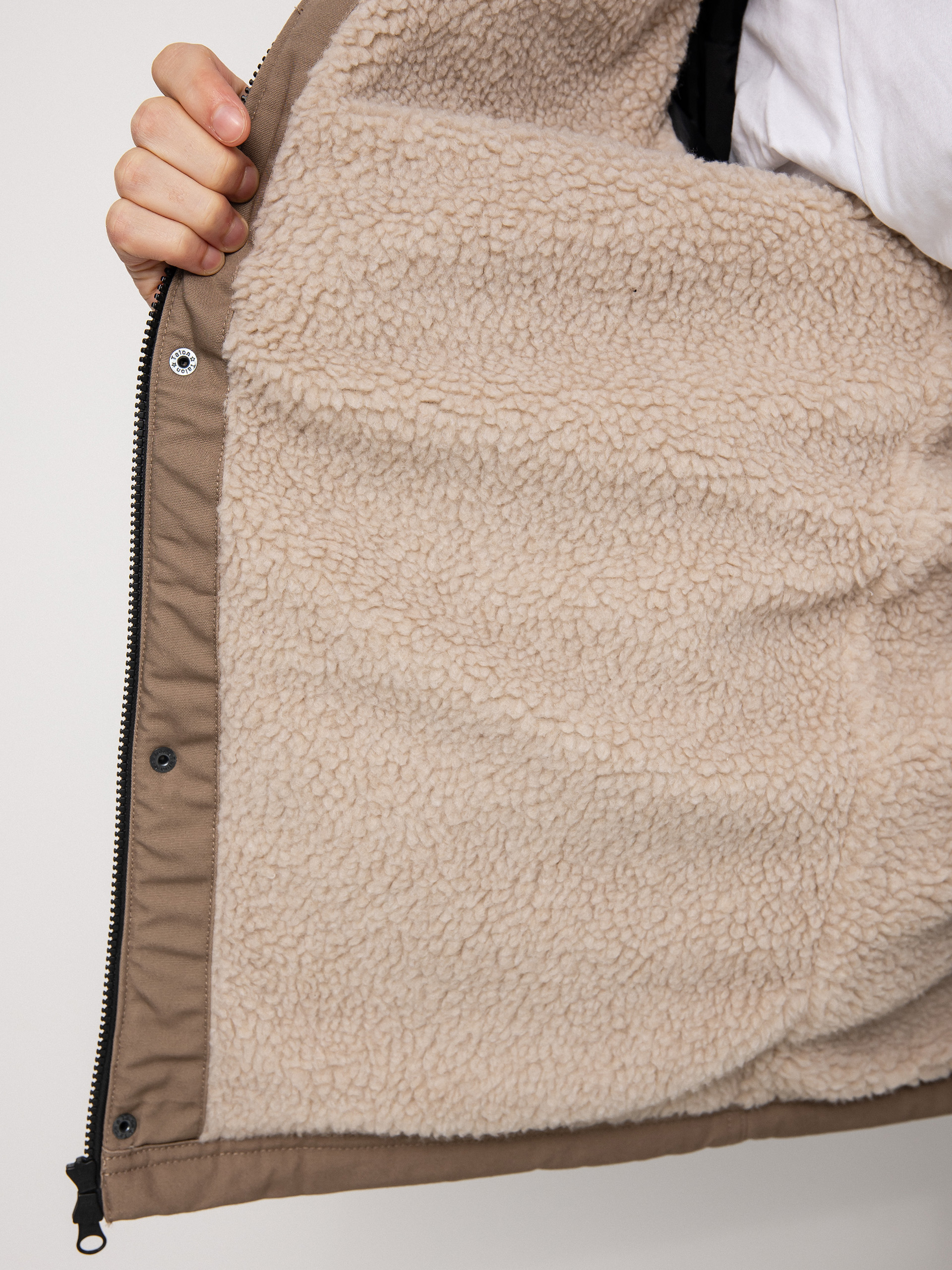 Fox Mercer Dzseki (chai)