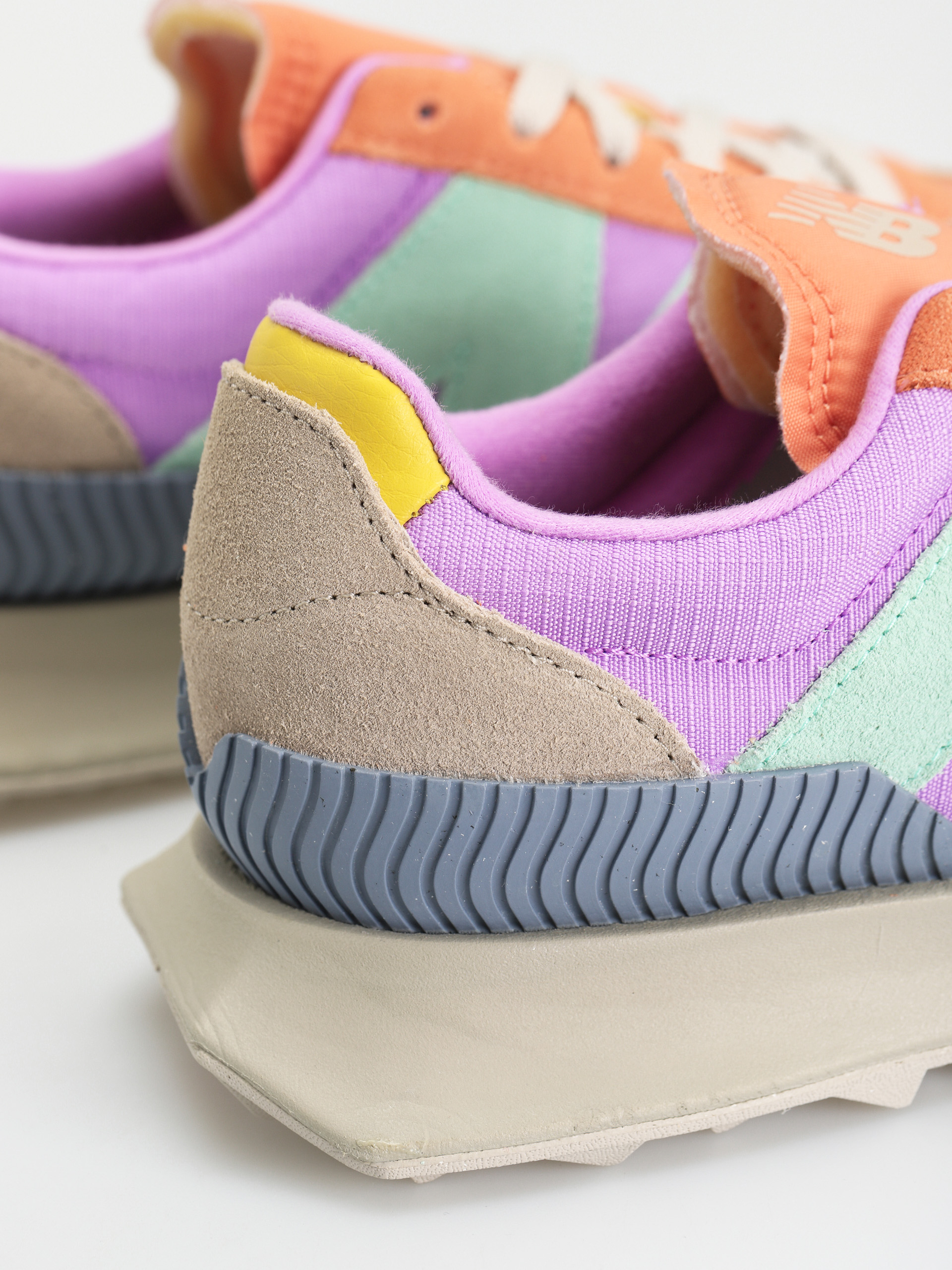 New Balance XC-72 Cipők (electric purple)