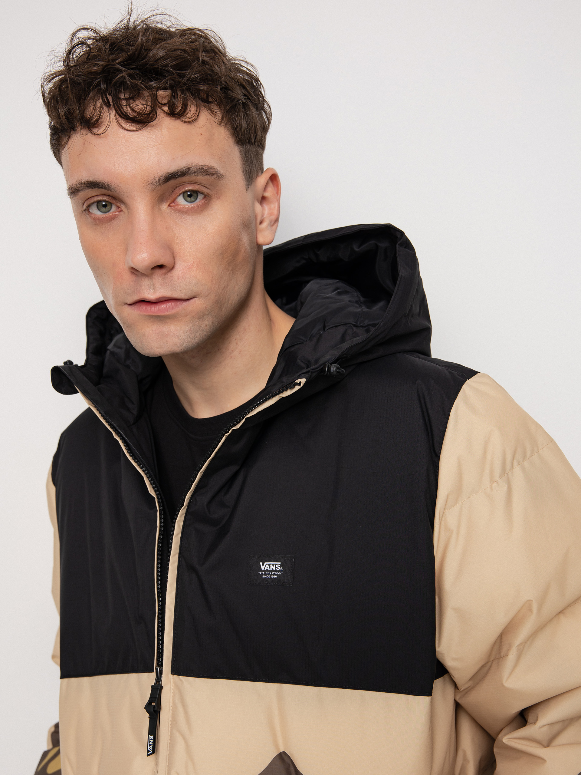 Vans MTE 1 Puffer Dzseki (taupe)