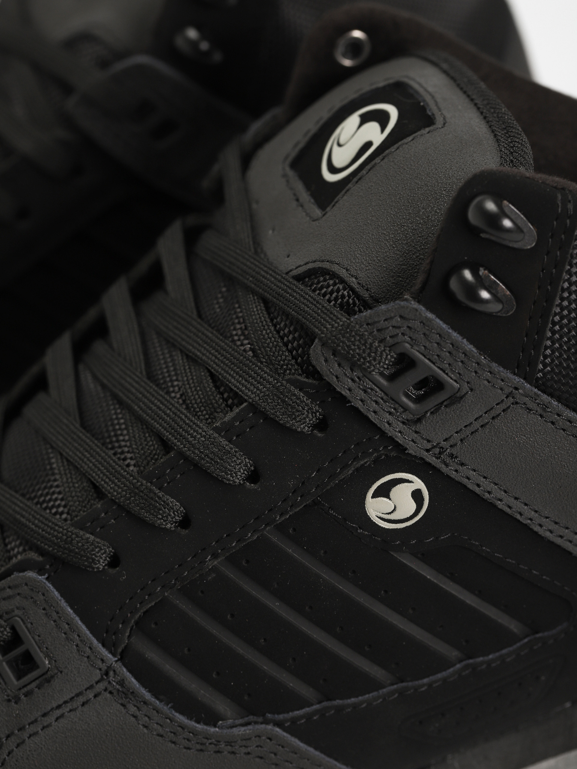 DVS Militia Boot Cipők (black black gum nubuck)