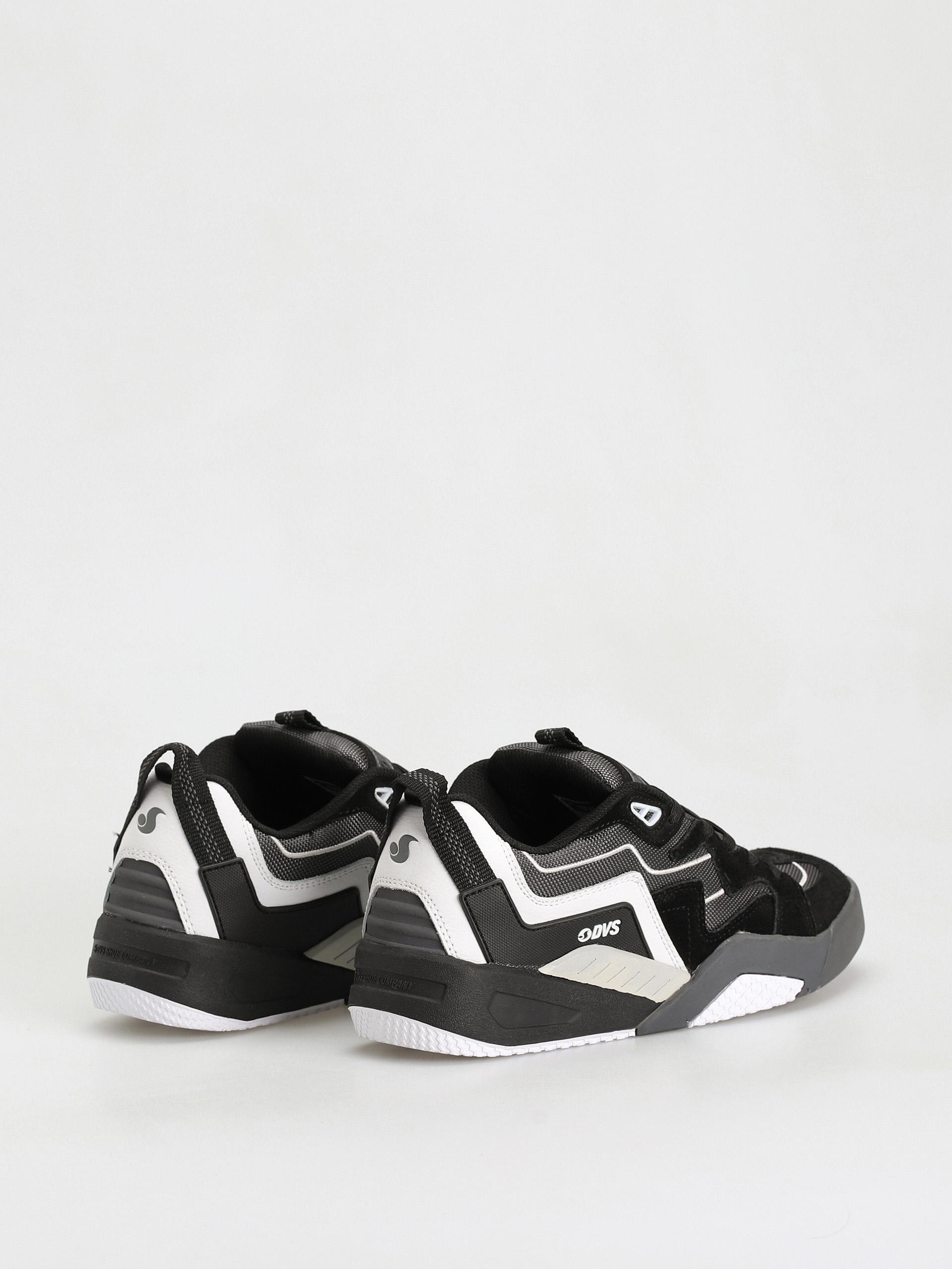DVS Devious Cipők (black charcoal white suede)
