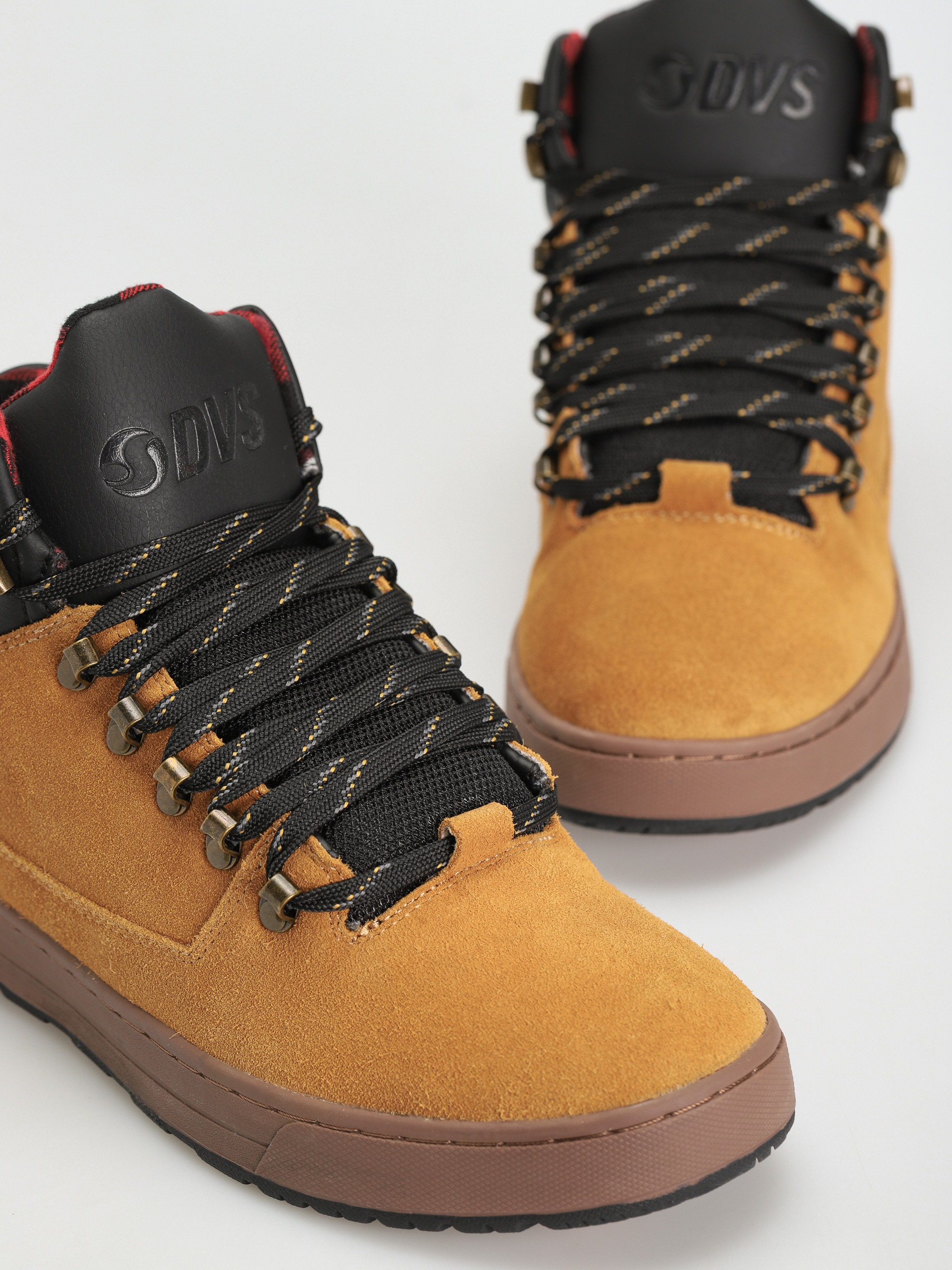 DVS Vanguard Cipők (chamois black red suede)