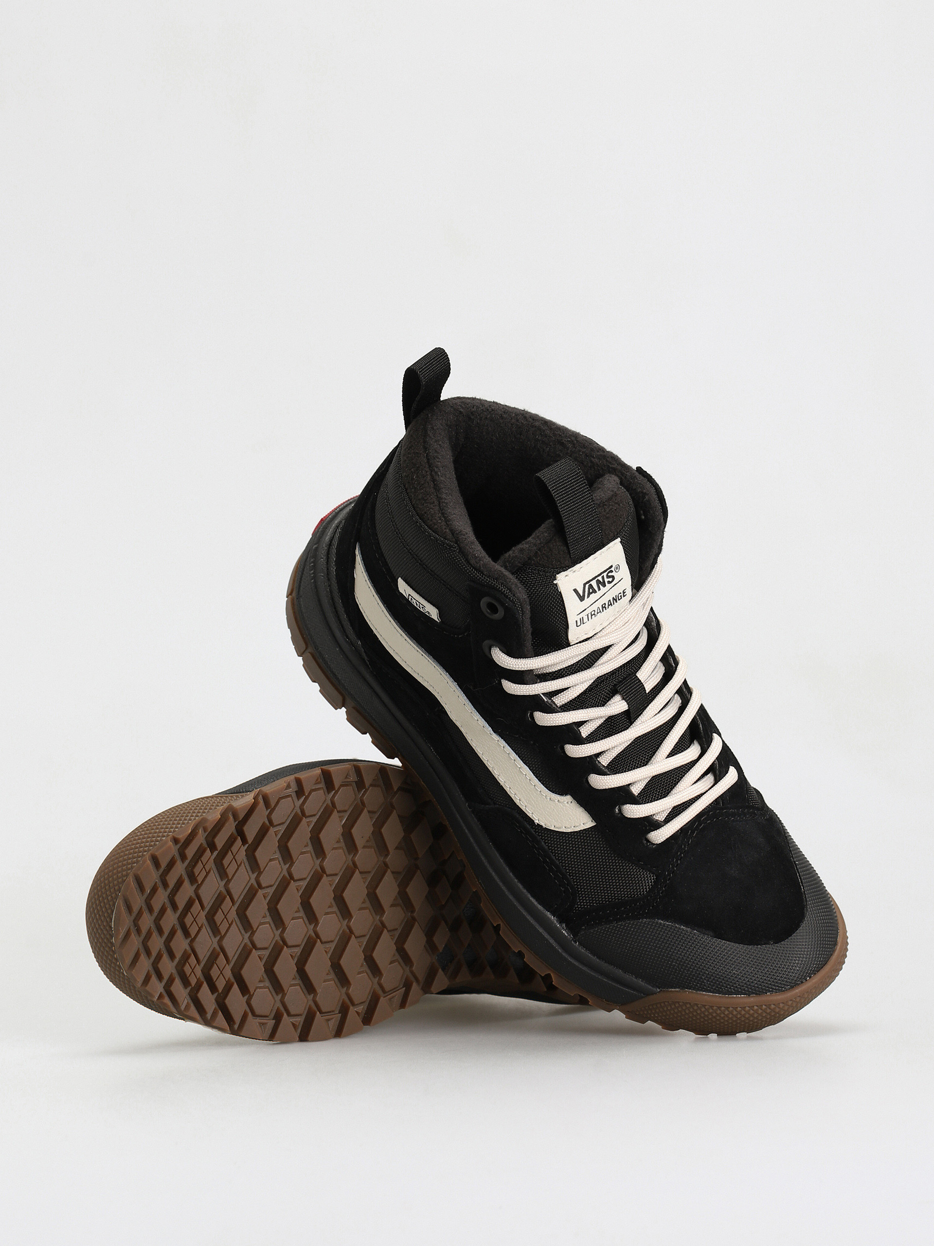 Vans Ultrarange Exo Hi MTE 1 Cipők (black/classic gum)