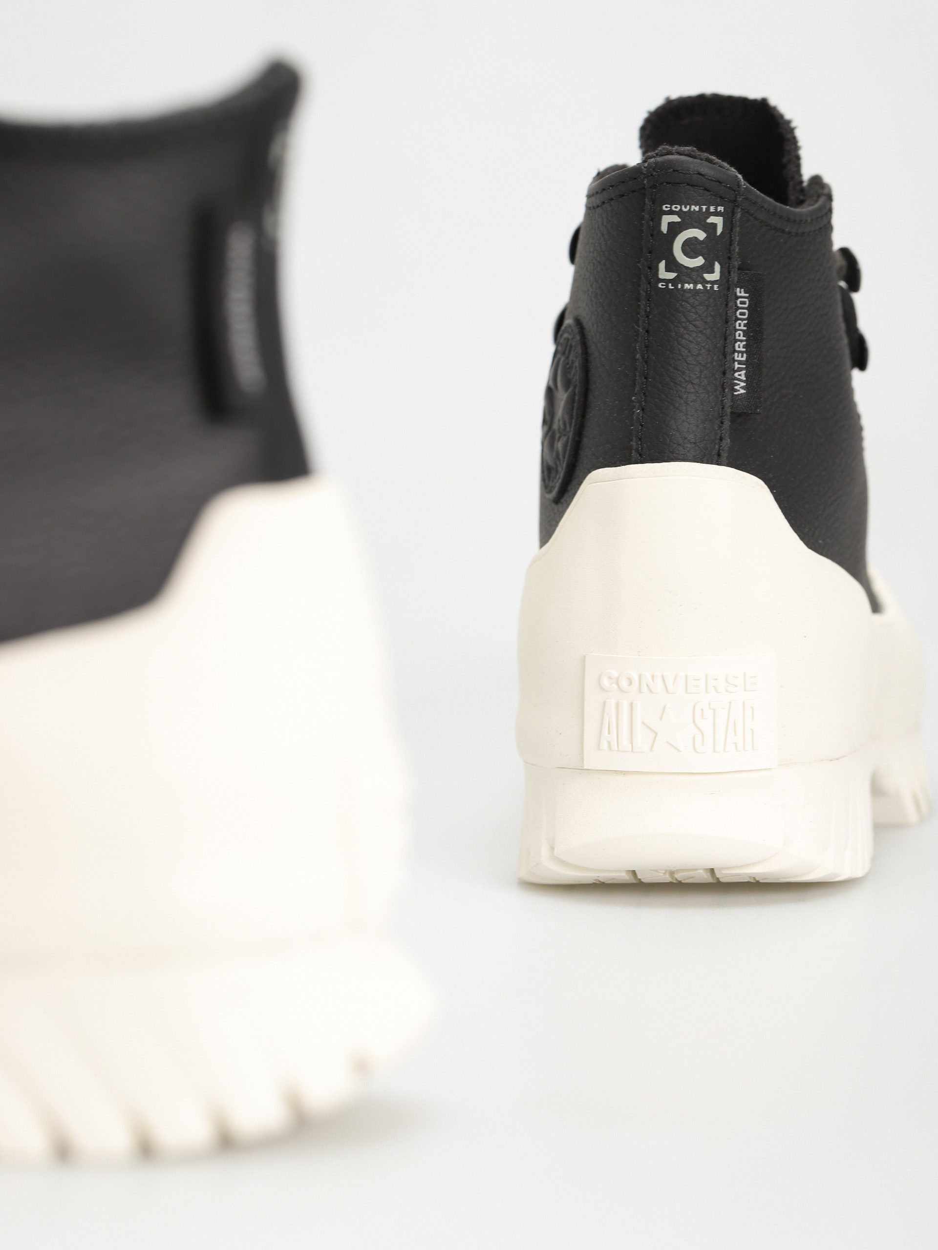 Converse Chuck Taylor All Star Lugged Winter 2.0 Hi Cipők (black)