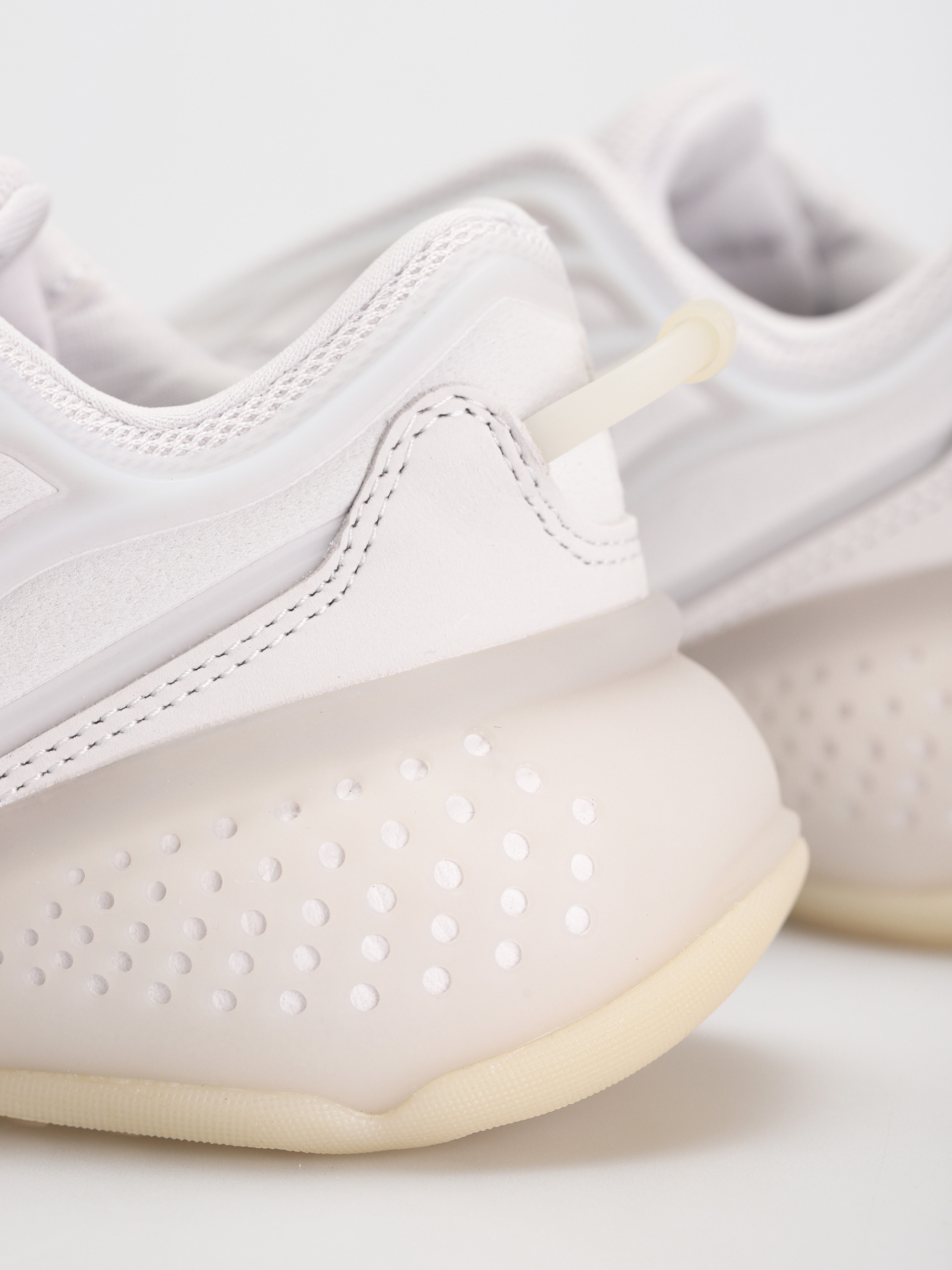 adidas Originals Ozrah Cipők Wmn (dshgry/dshgry/ecrtin)