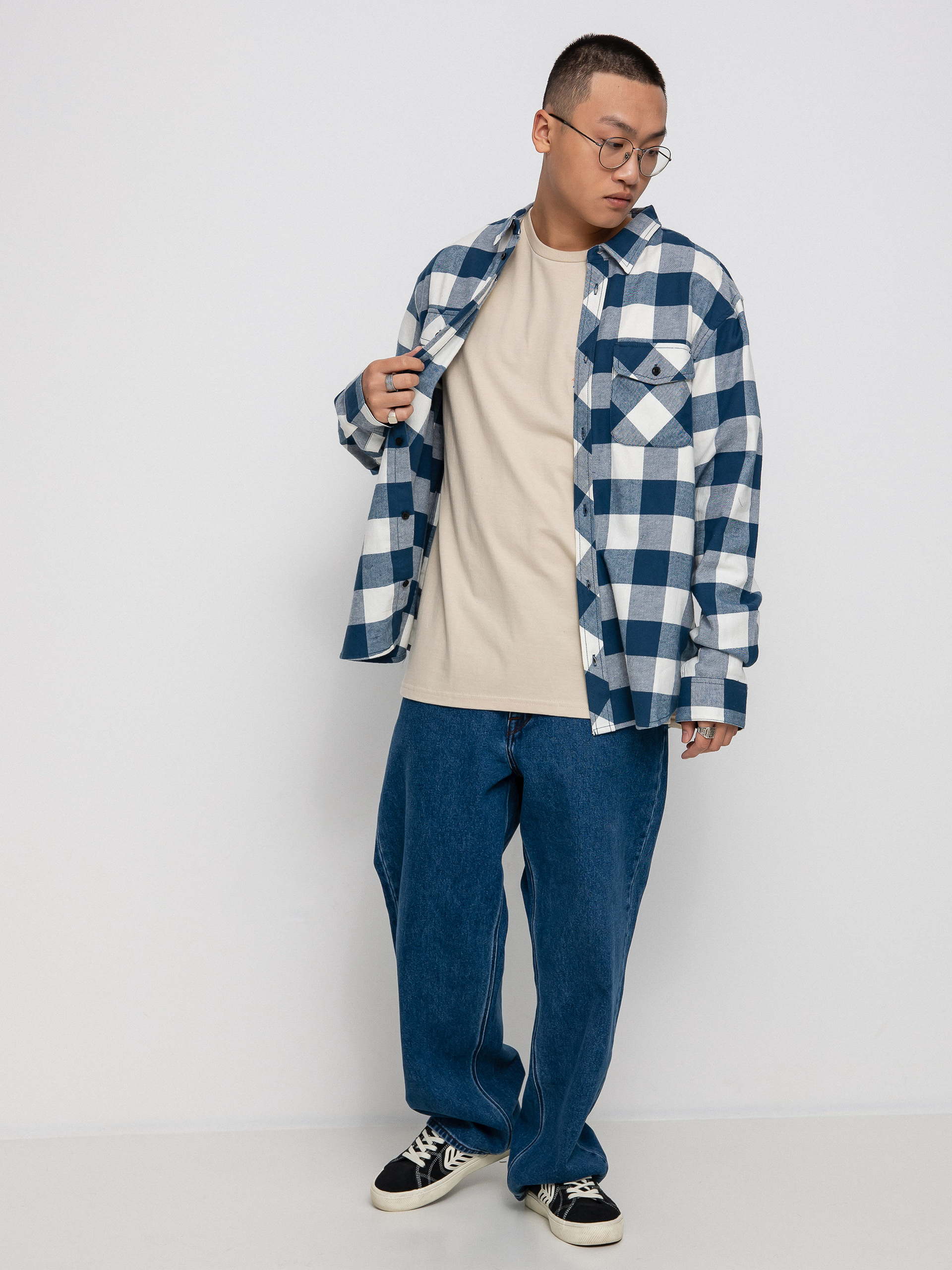 Element Tacoma Ing (moonlit ocean)