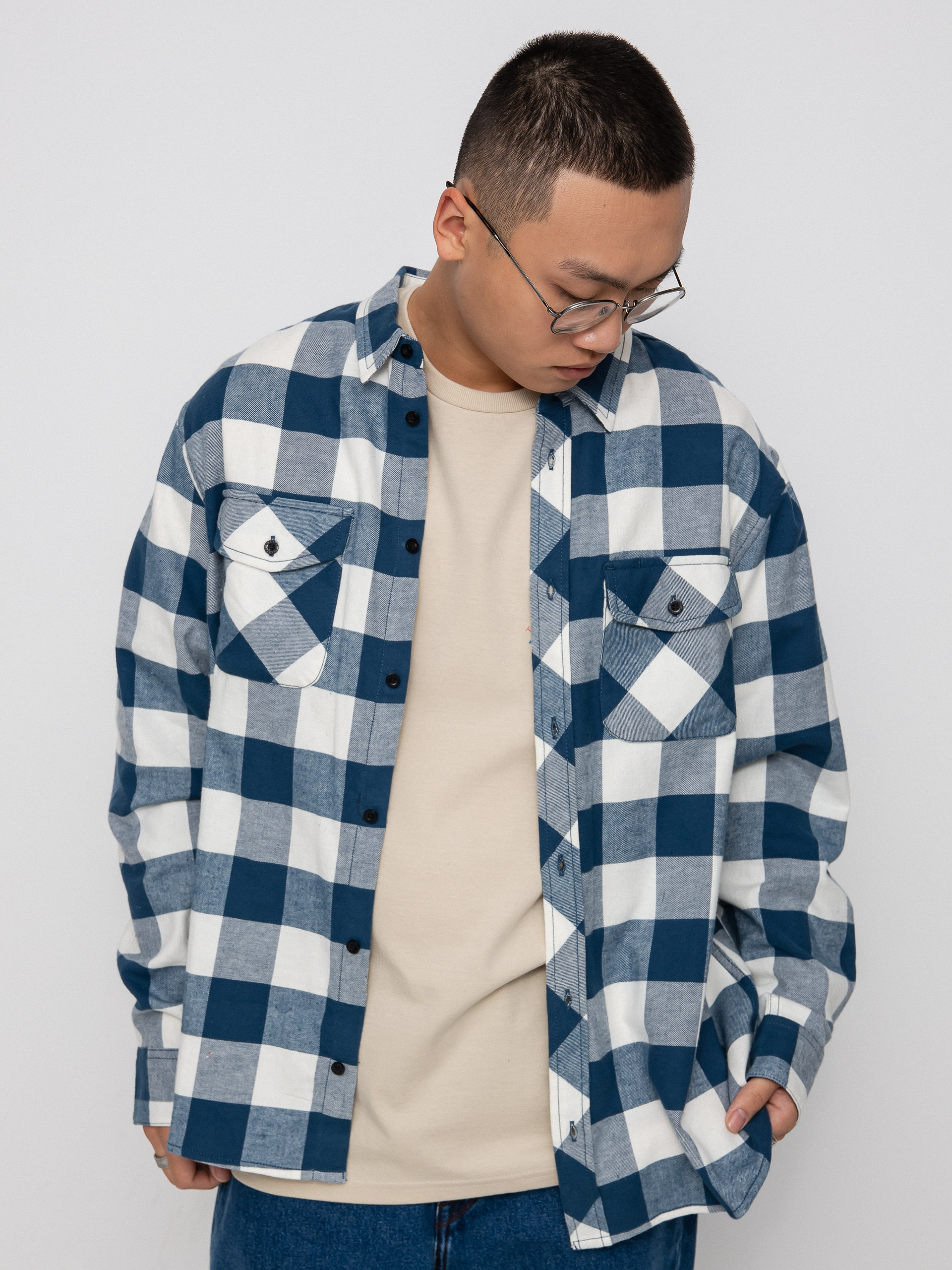 Element Tacoma Ing (moonlit ocean)