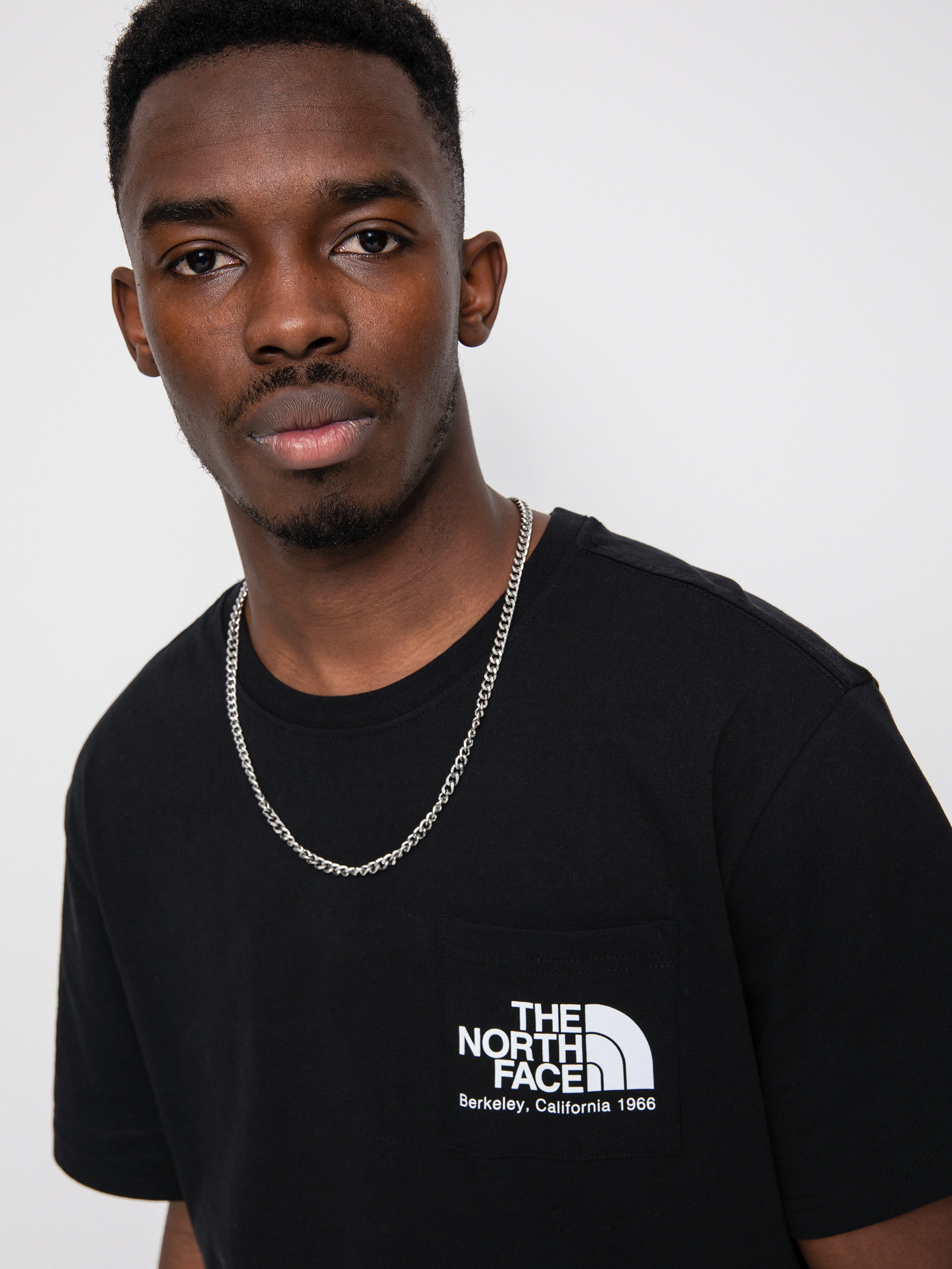 The North Face Berkeley California Pocket póló (tnf black)