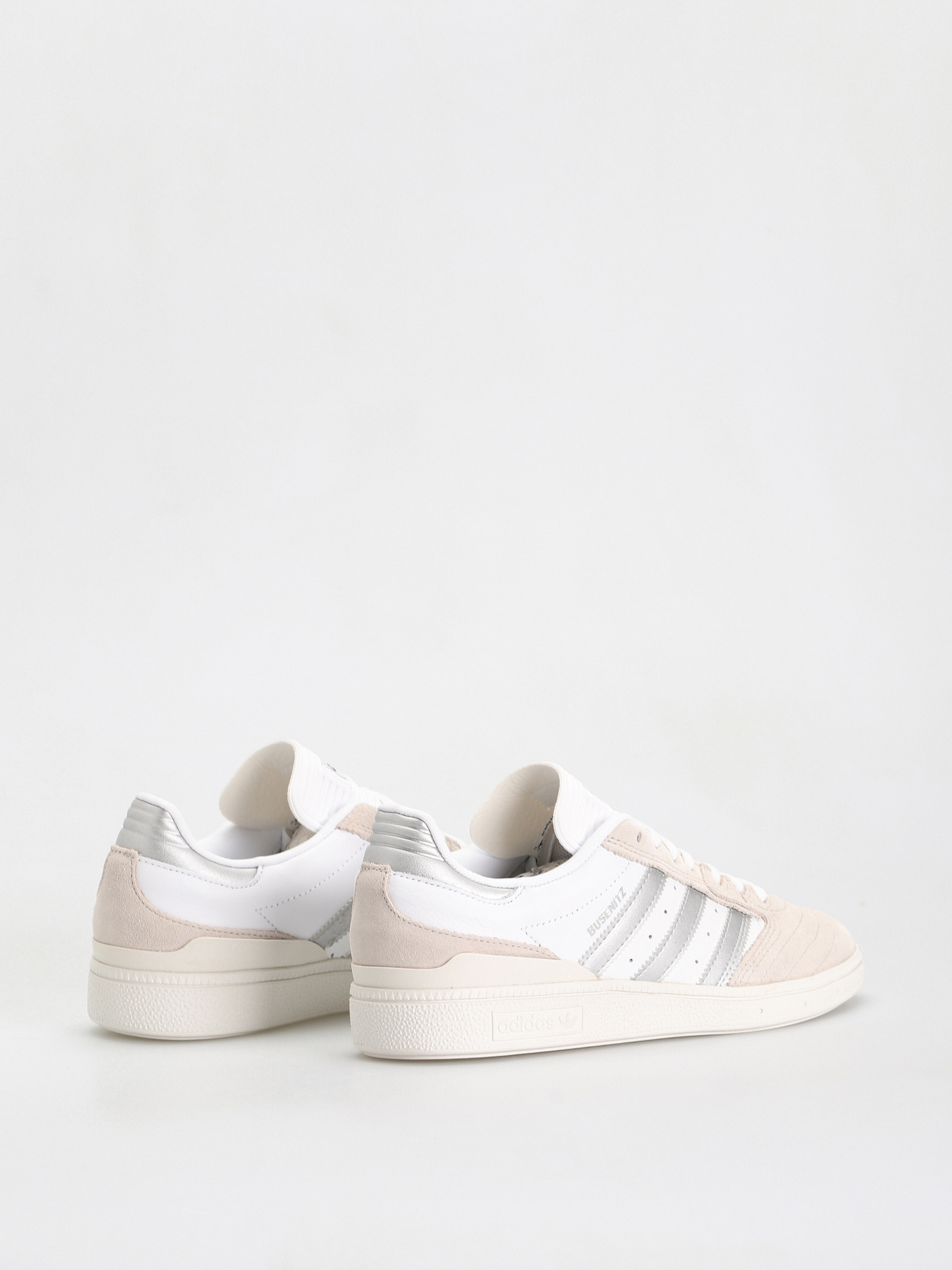 adidas Busenitz Cipők (crywht/silvmt/ftwwht)