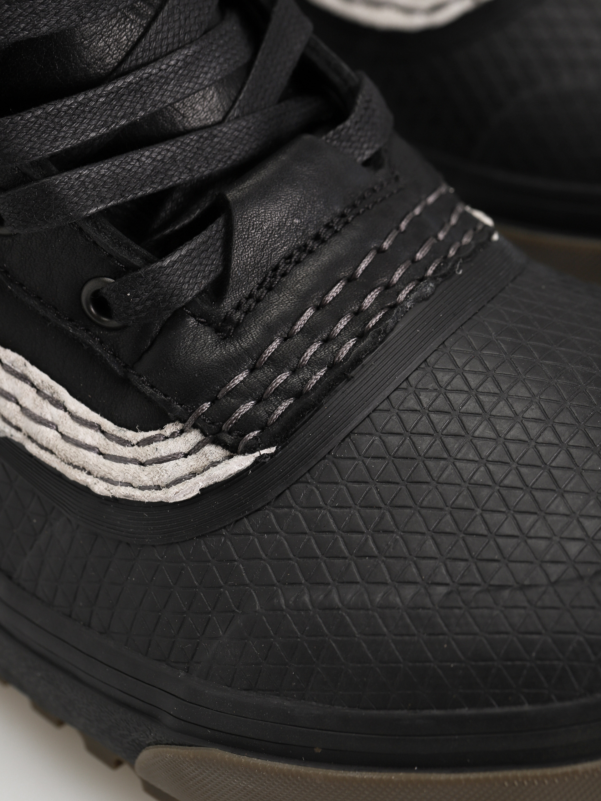 Vans Standard Zip Snow MTE Téli cipők (bryan iguchi black/dark gum)