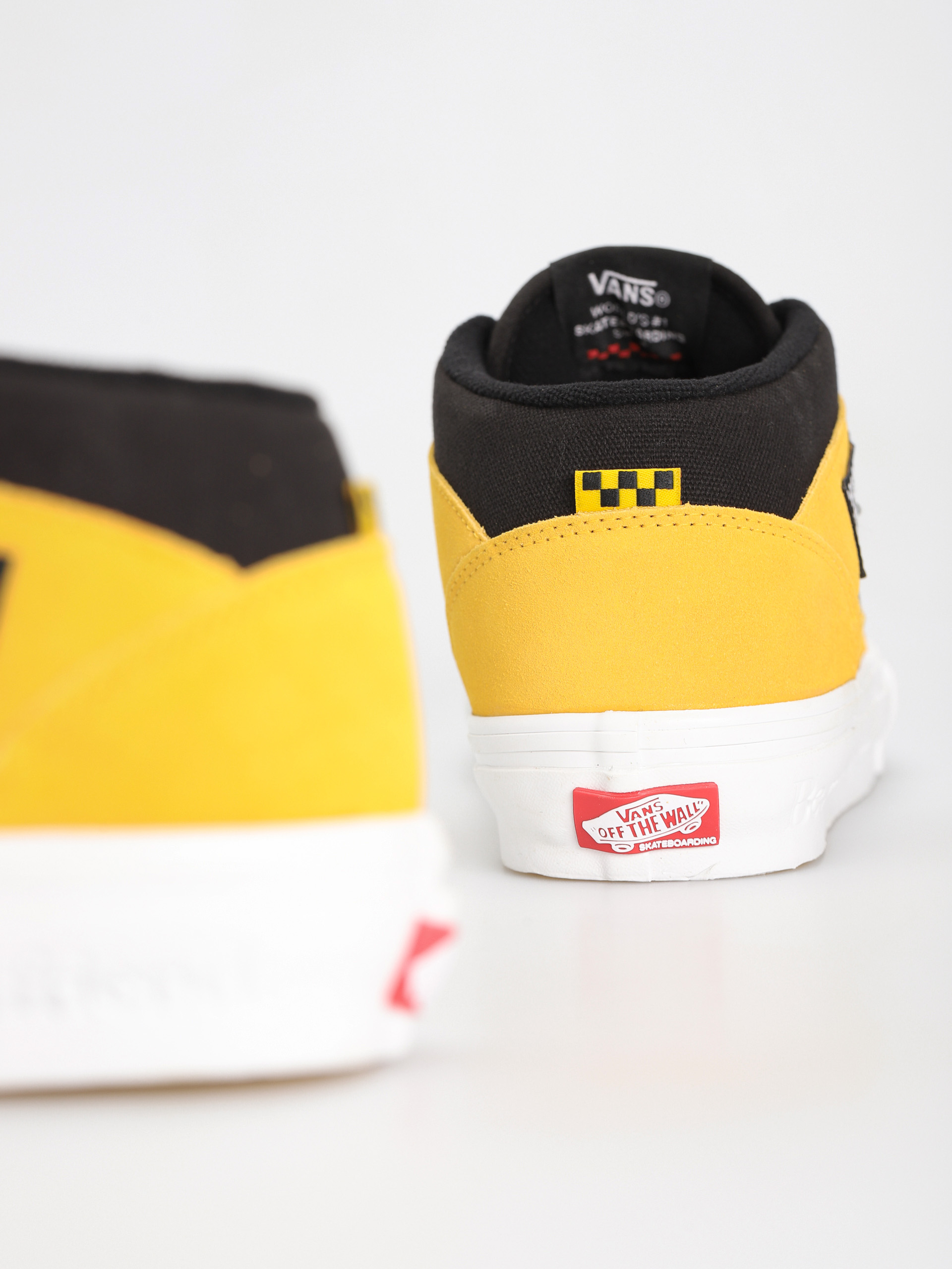 Vans X Bruce Lee Skate Half Cab Cipők (bruce lee black/yellow)