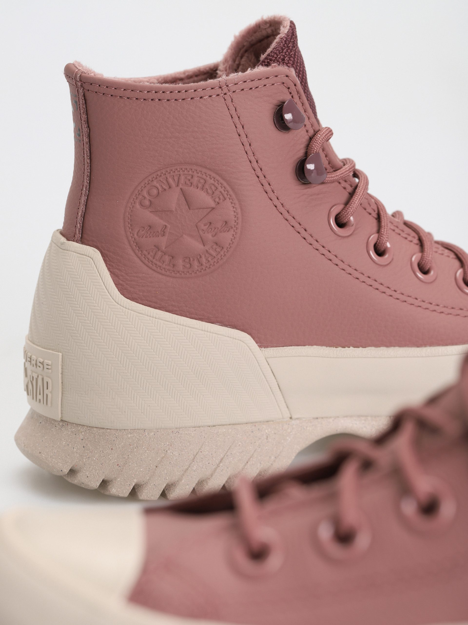 Converse Chuck Taylor All Star Lugged 2.0 CC Hi Cipők (saddle/dark wine)