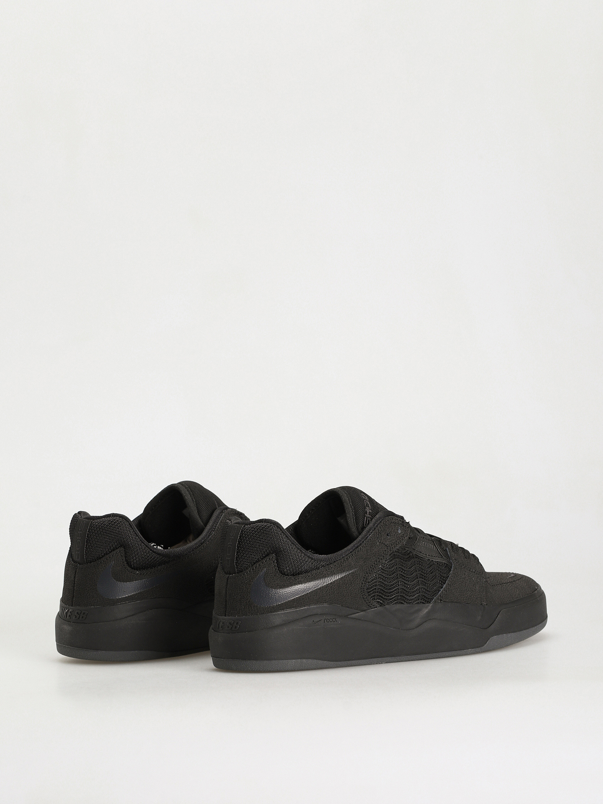 Nike SB Ishod Prm Cipők (black/black black black)