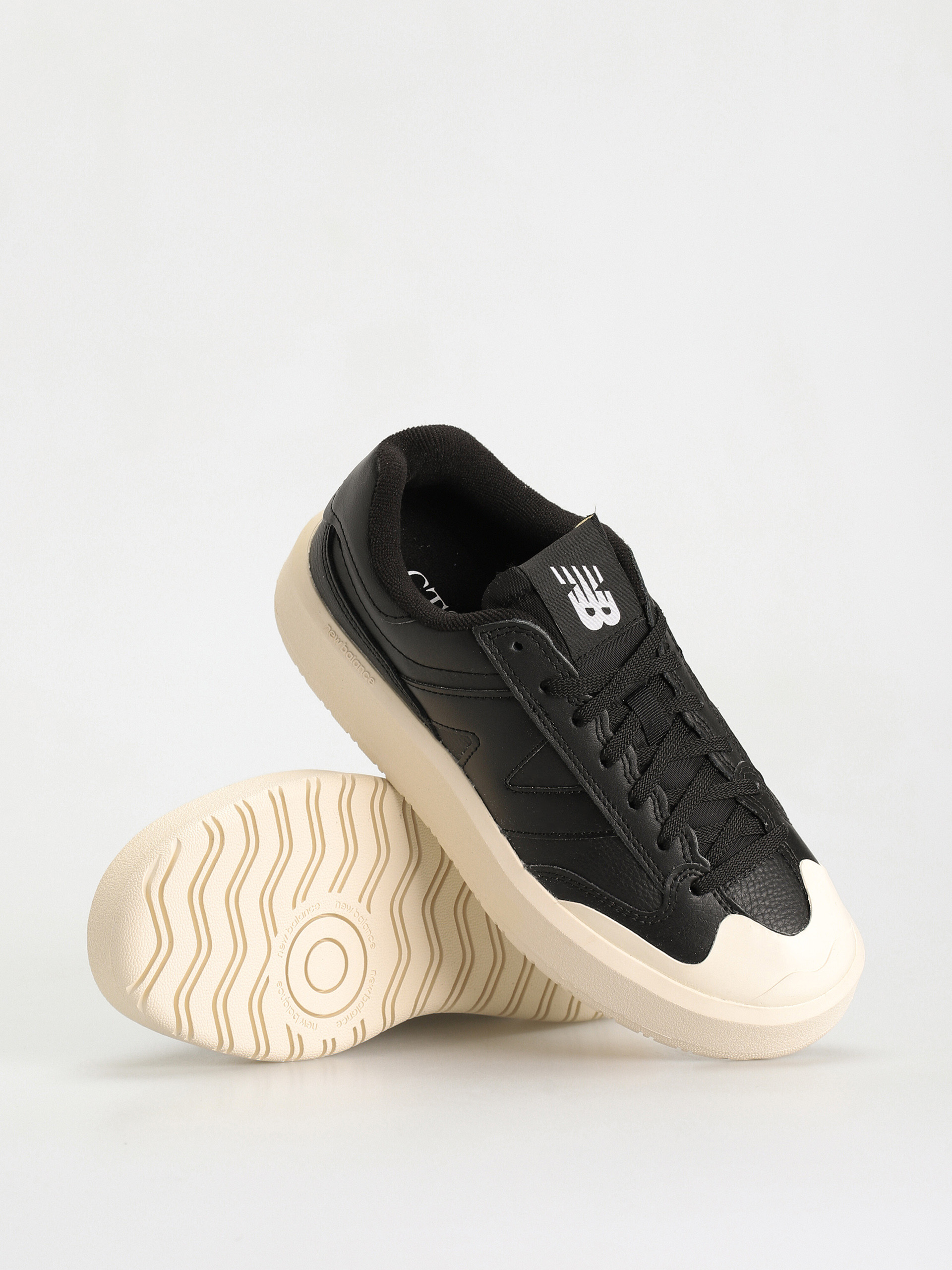 New Balance CT302 Cipők (black)