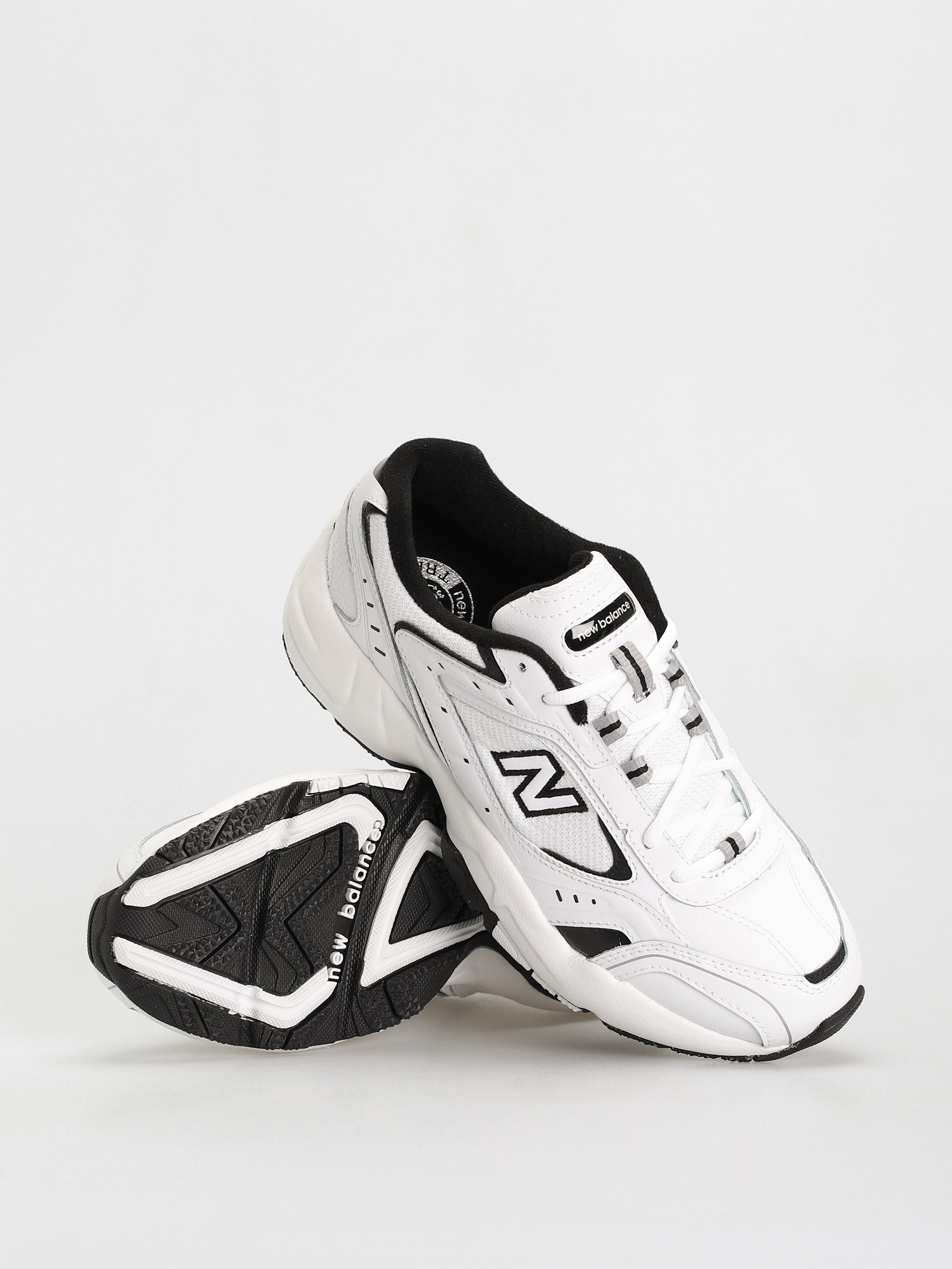 Buty New Balance 452 Wmn (white/black)