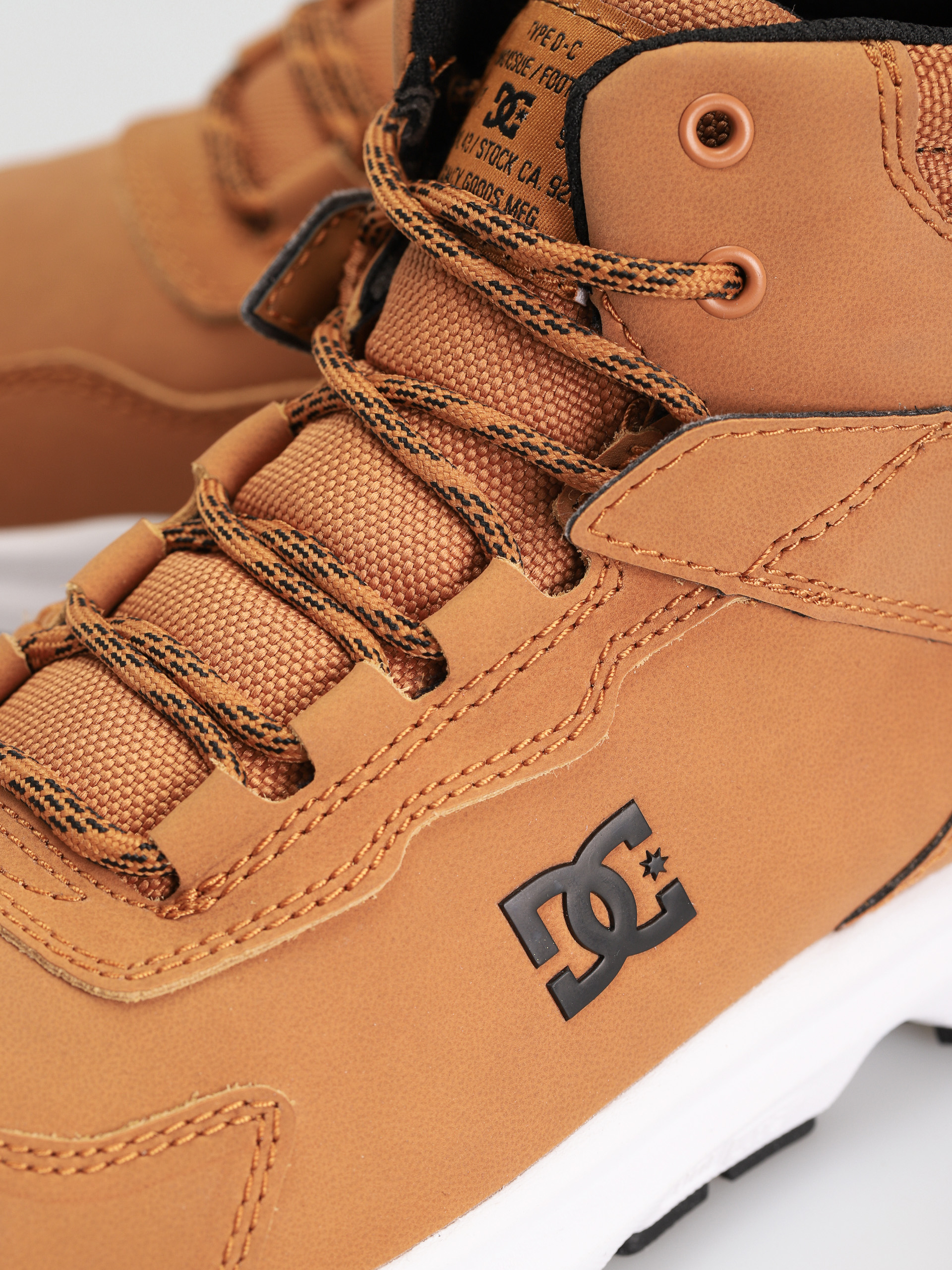 DC Mutiny Wr Cipők (wheat/black)