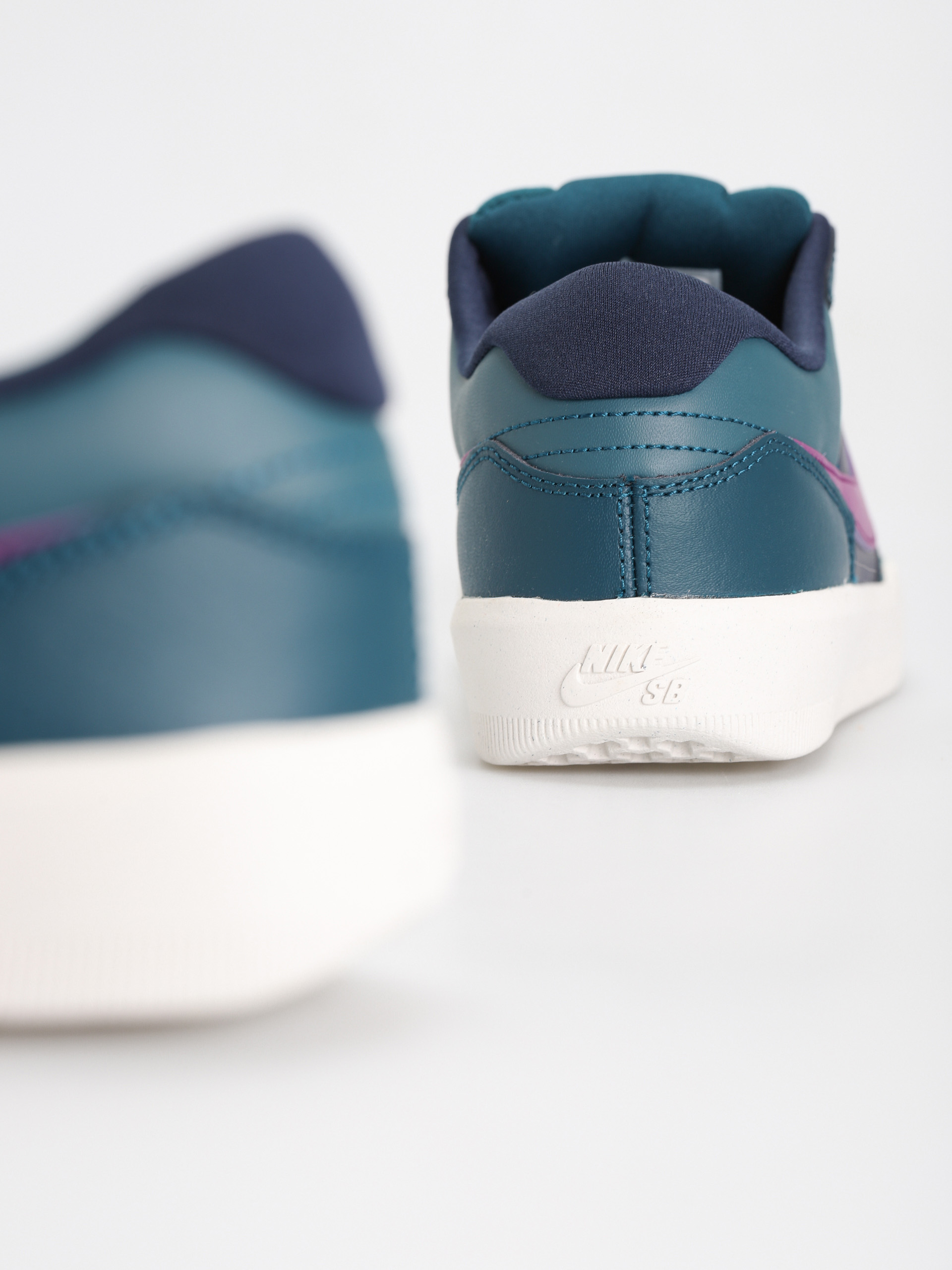 Nike SB Force 58 Premium Cipők (obsidian/viotech midnight turq phantom)