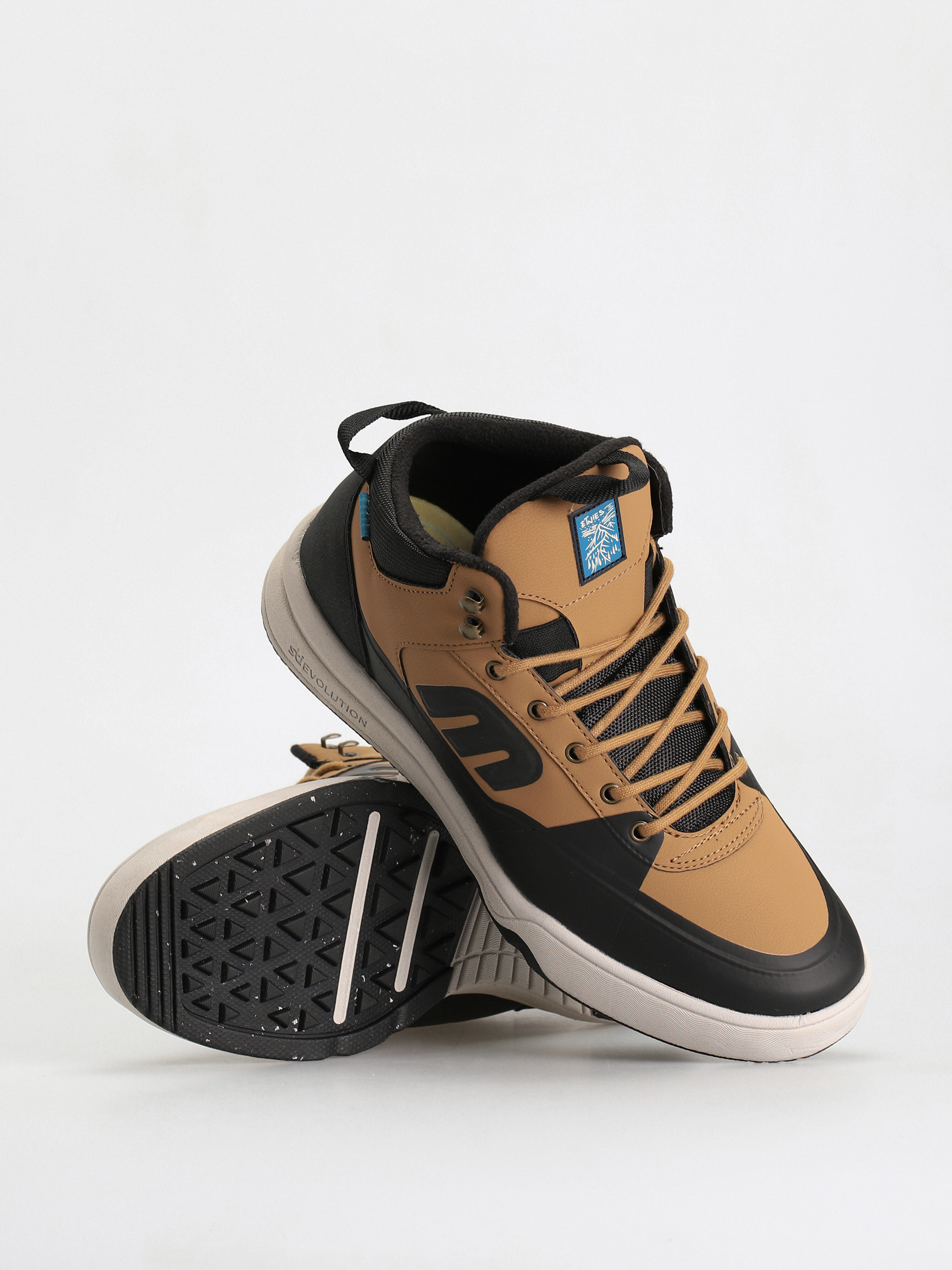 Etnies Jones Mtw Cipők (brown/black)