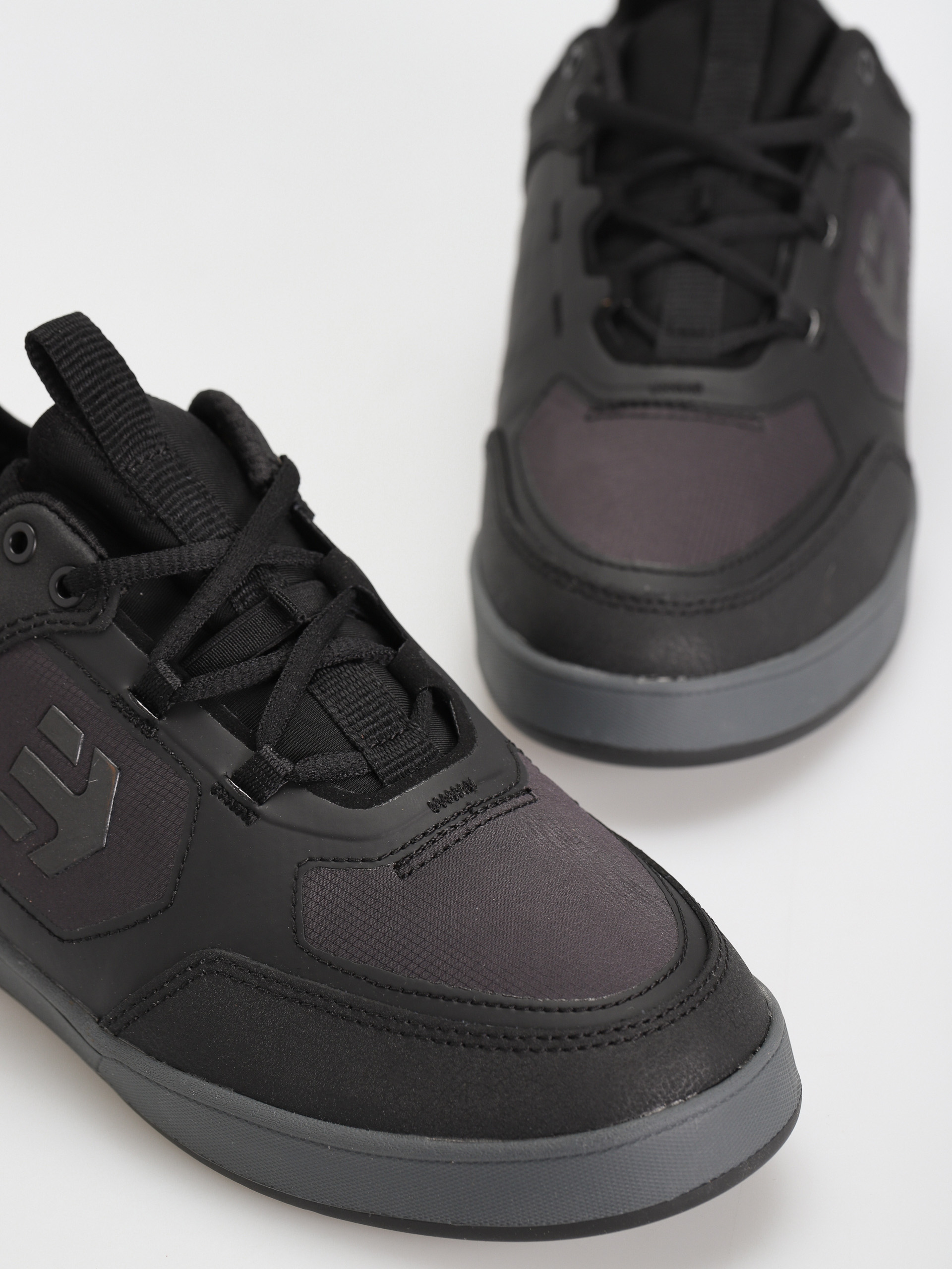 Etnies Camber Pro Wr Cipők (black)