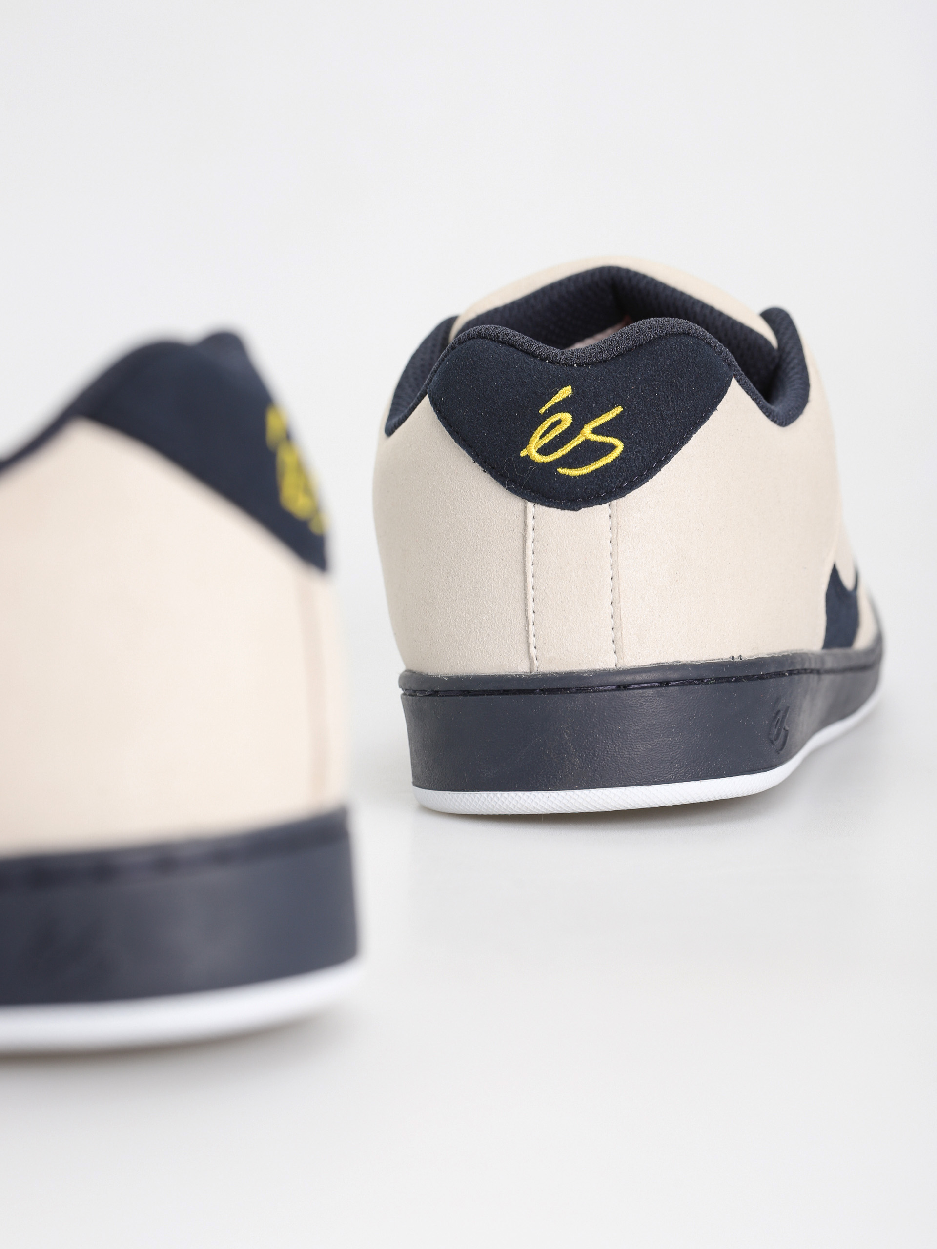 eS Accel Slim Cipők (white/navy)