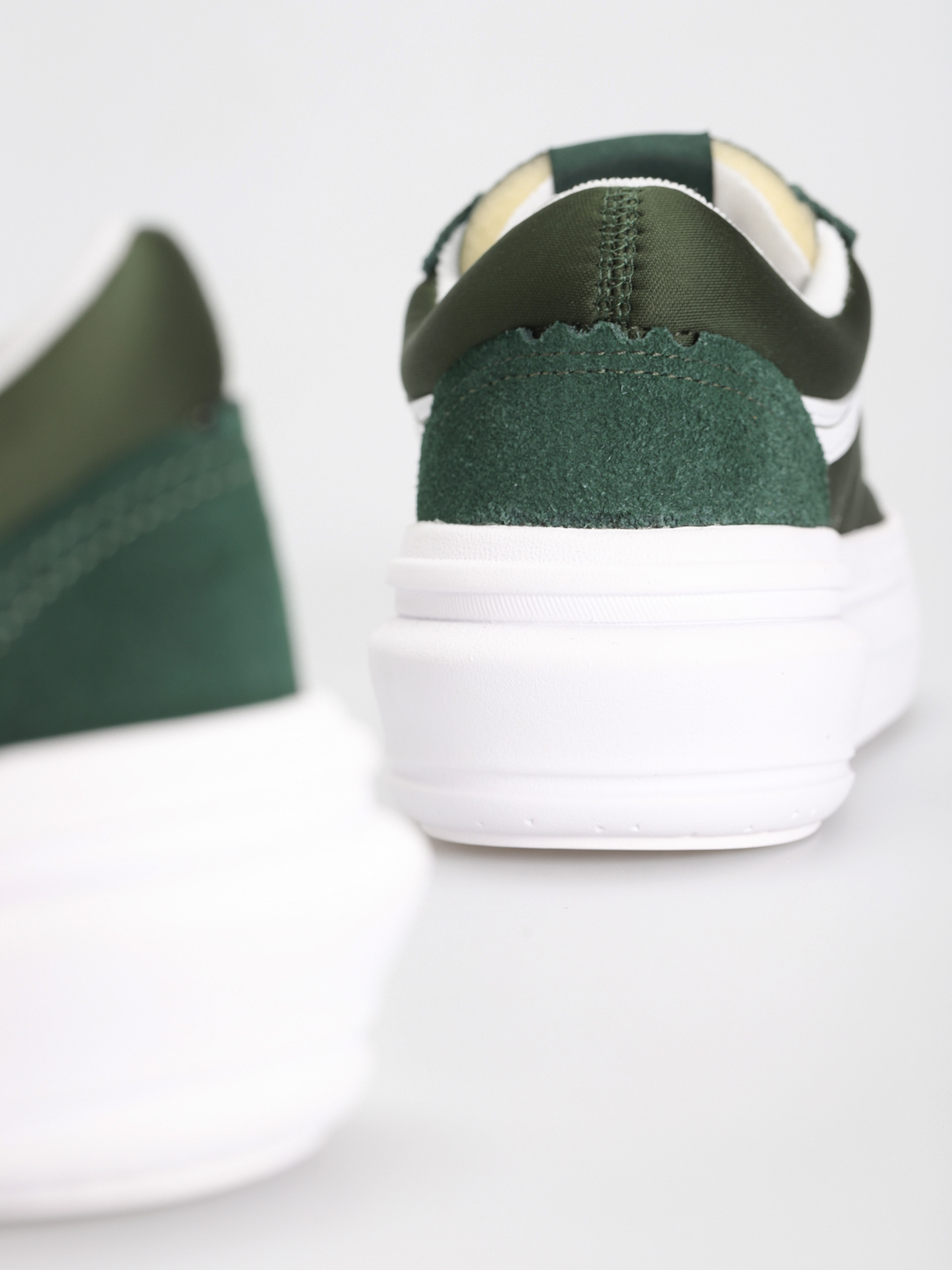 Vans Old Skool Overt CC Cipők (dark green/white)