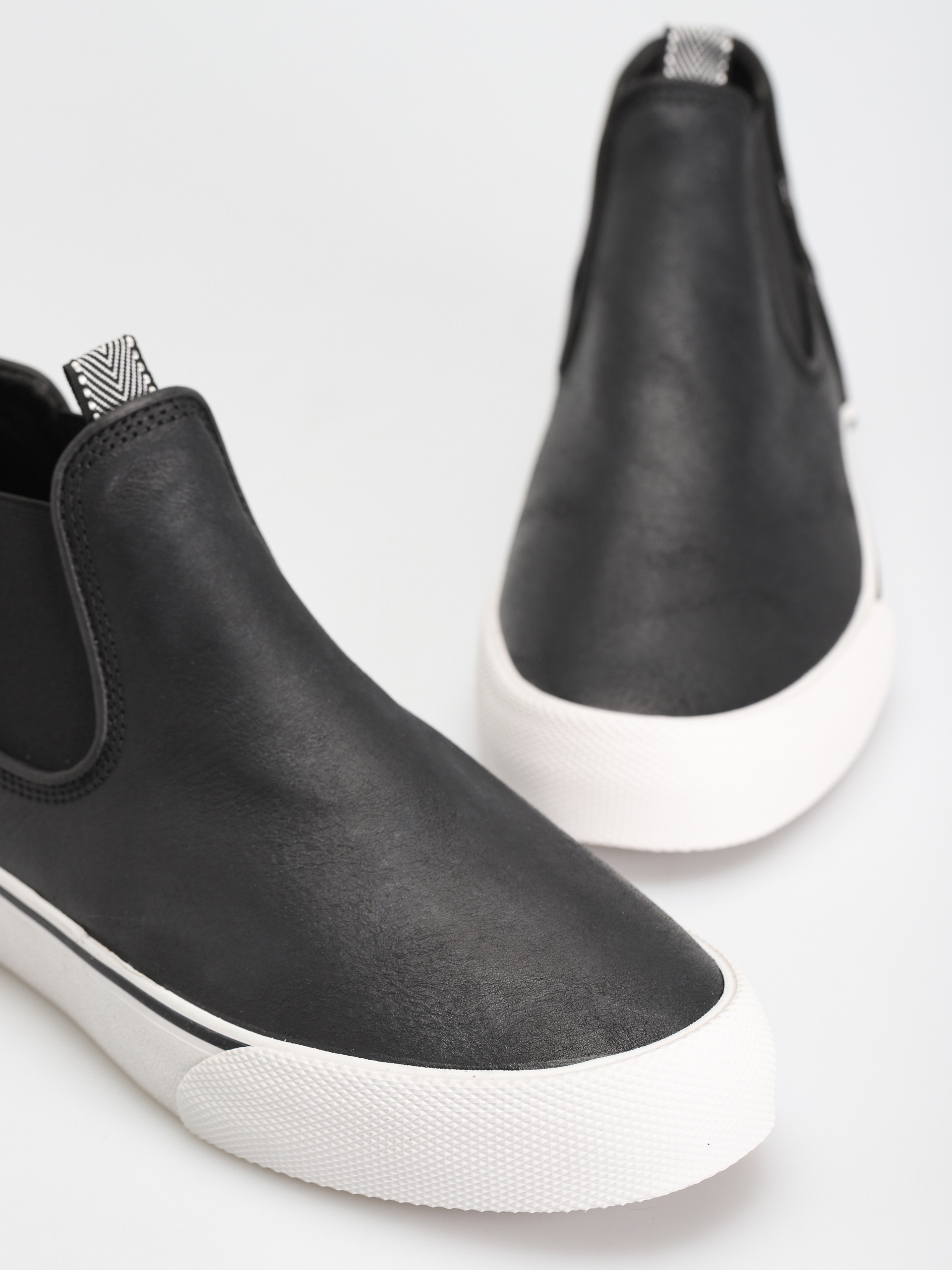 Globe Dover Cipők (black distress/gillette)