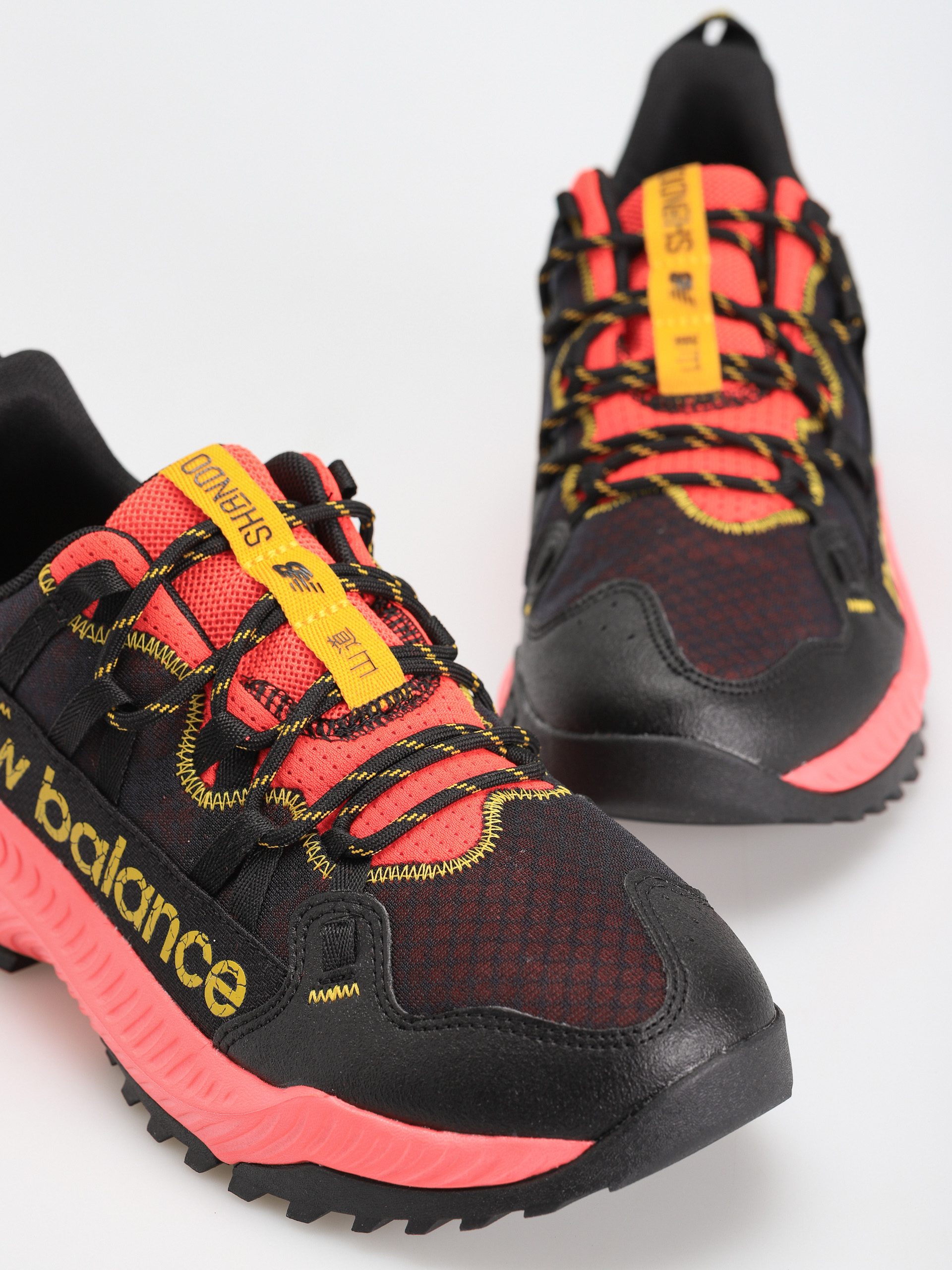 New Balance Shando Cipők (black/red)