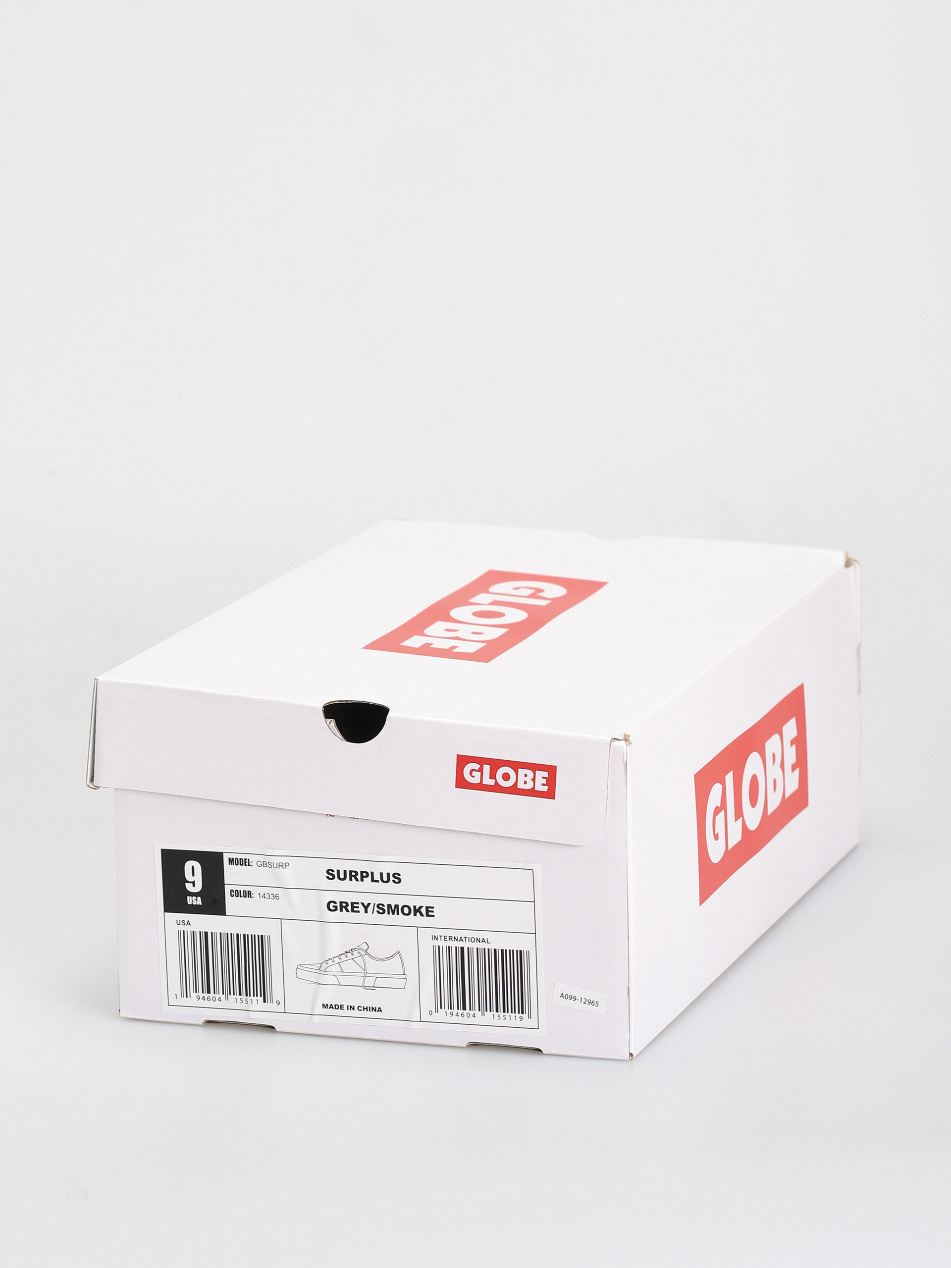 Globe Surplus Cipők (grey/smoke)