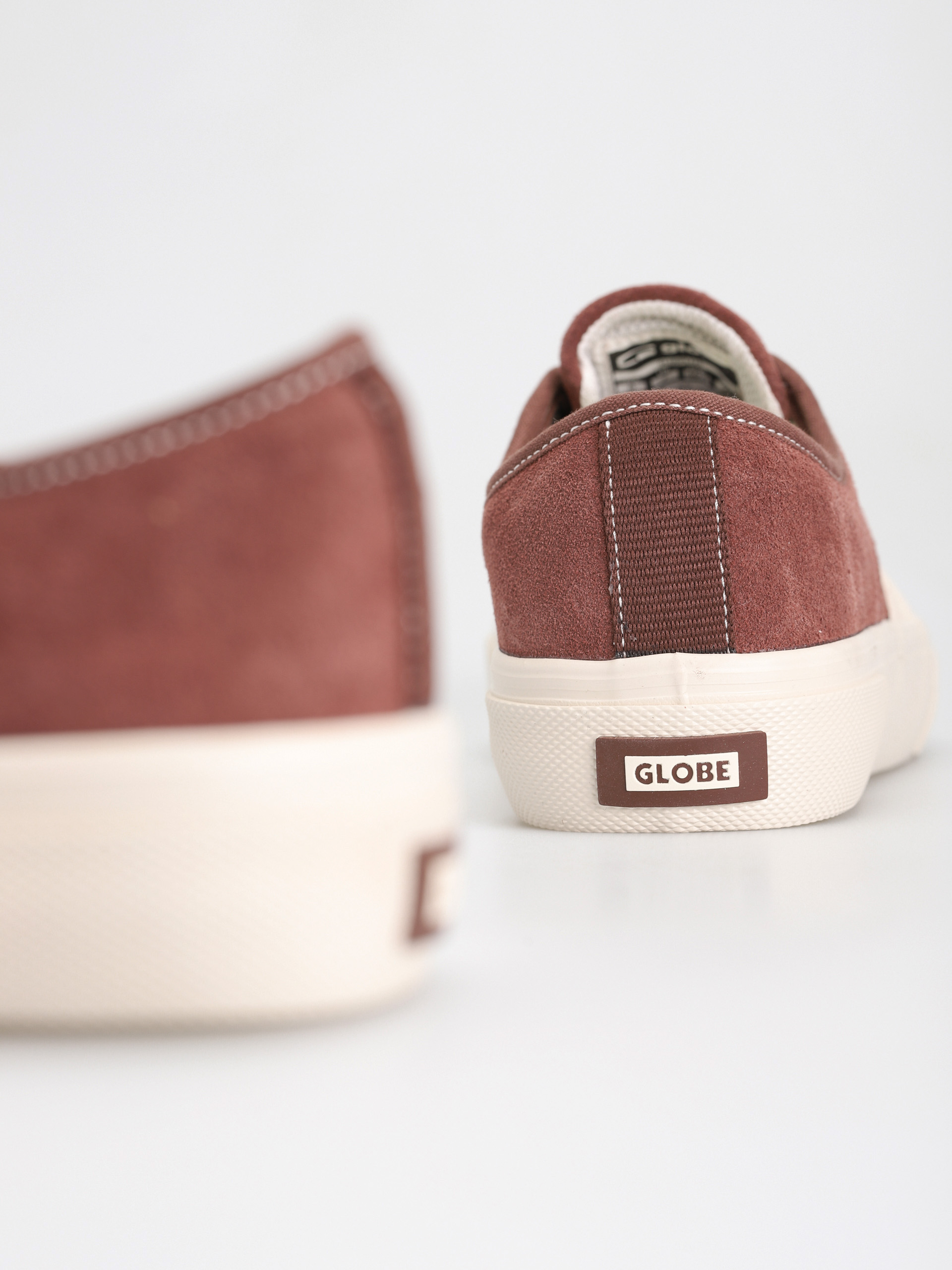 Globe Surplus Cipők (sepia/antique)