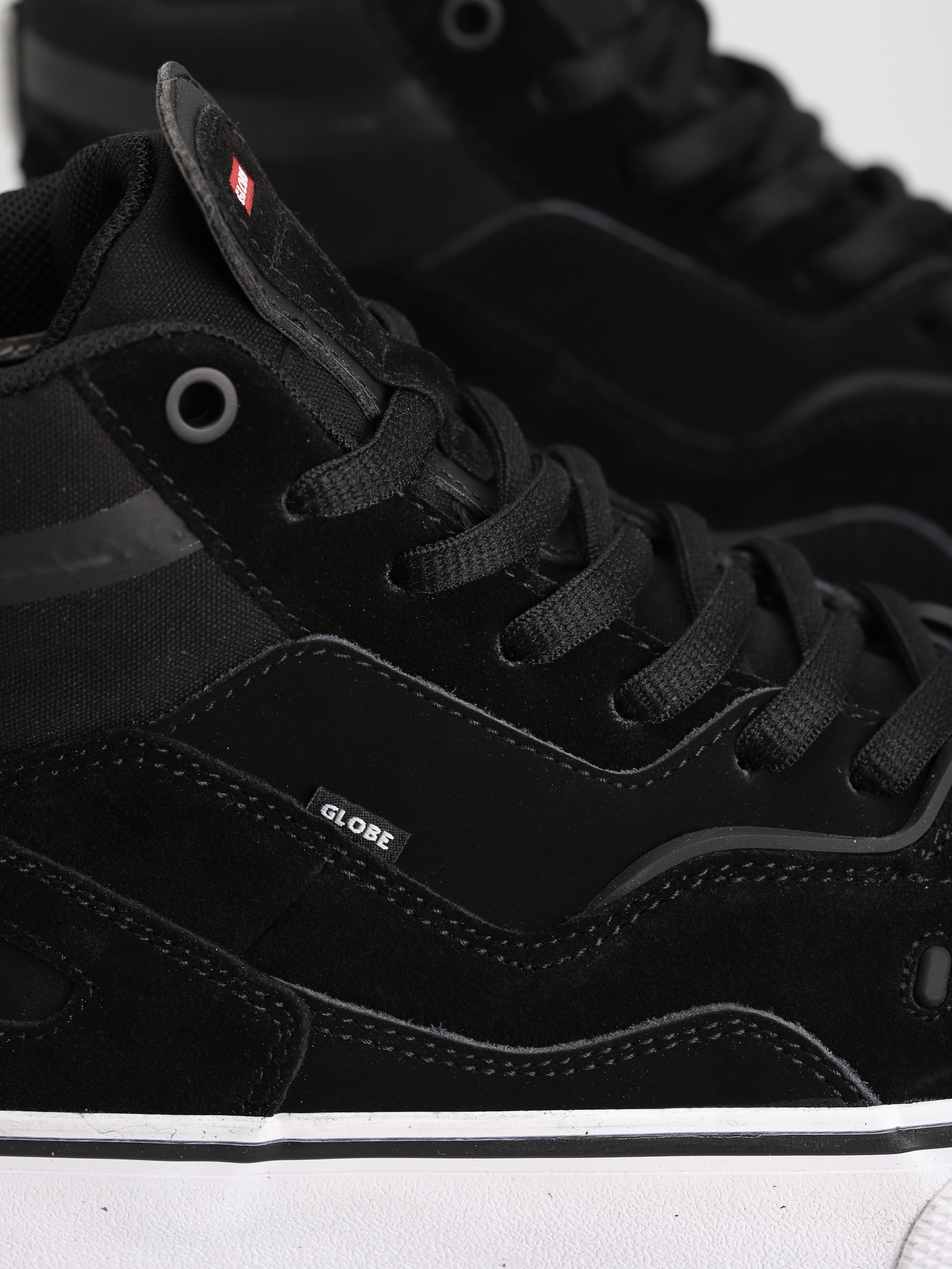 Globe Dimension Cipők (black/white/gum)