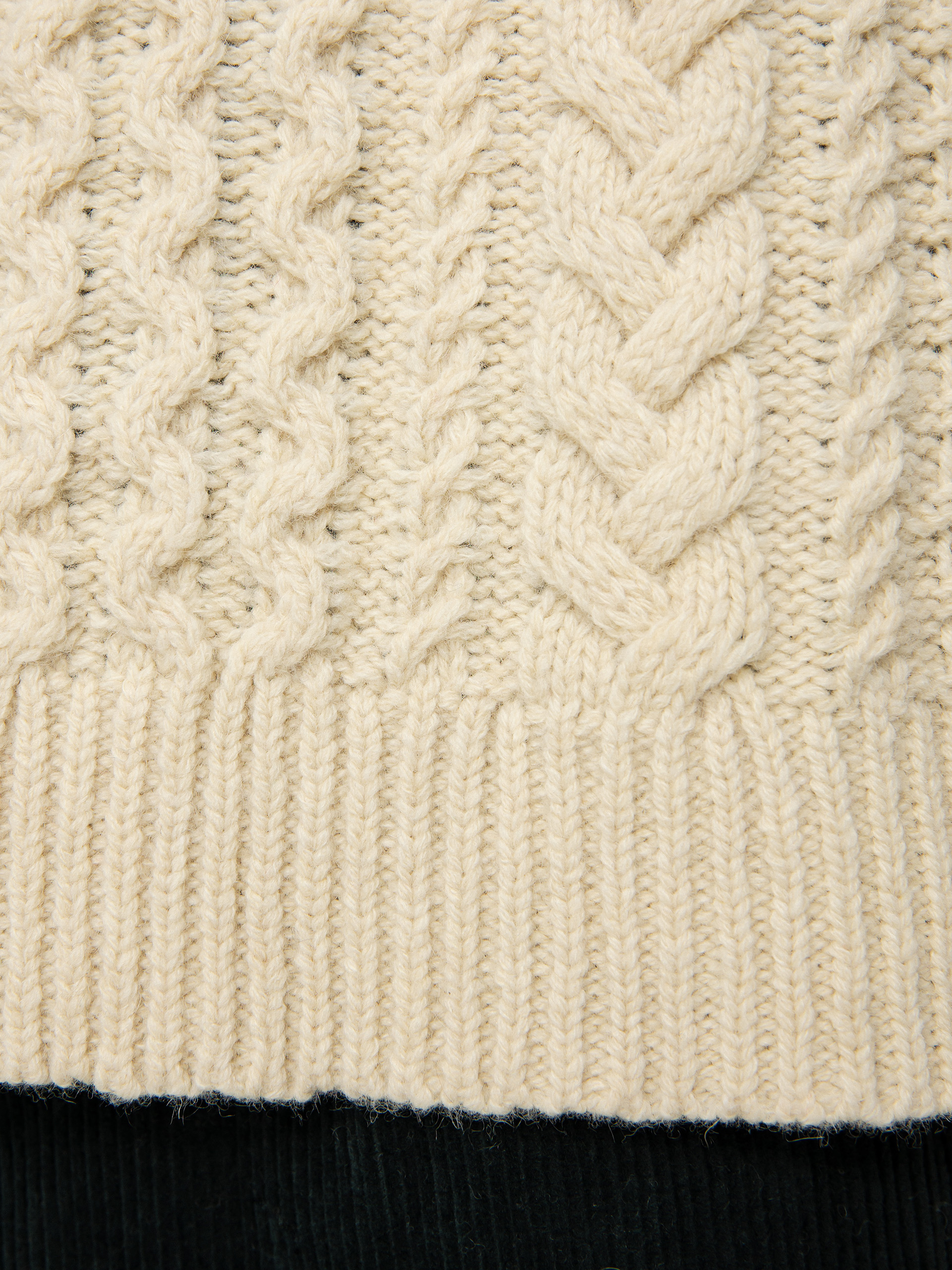 Patagonia Recycled Wool Cable Knit Pulóver (natural)