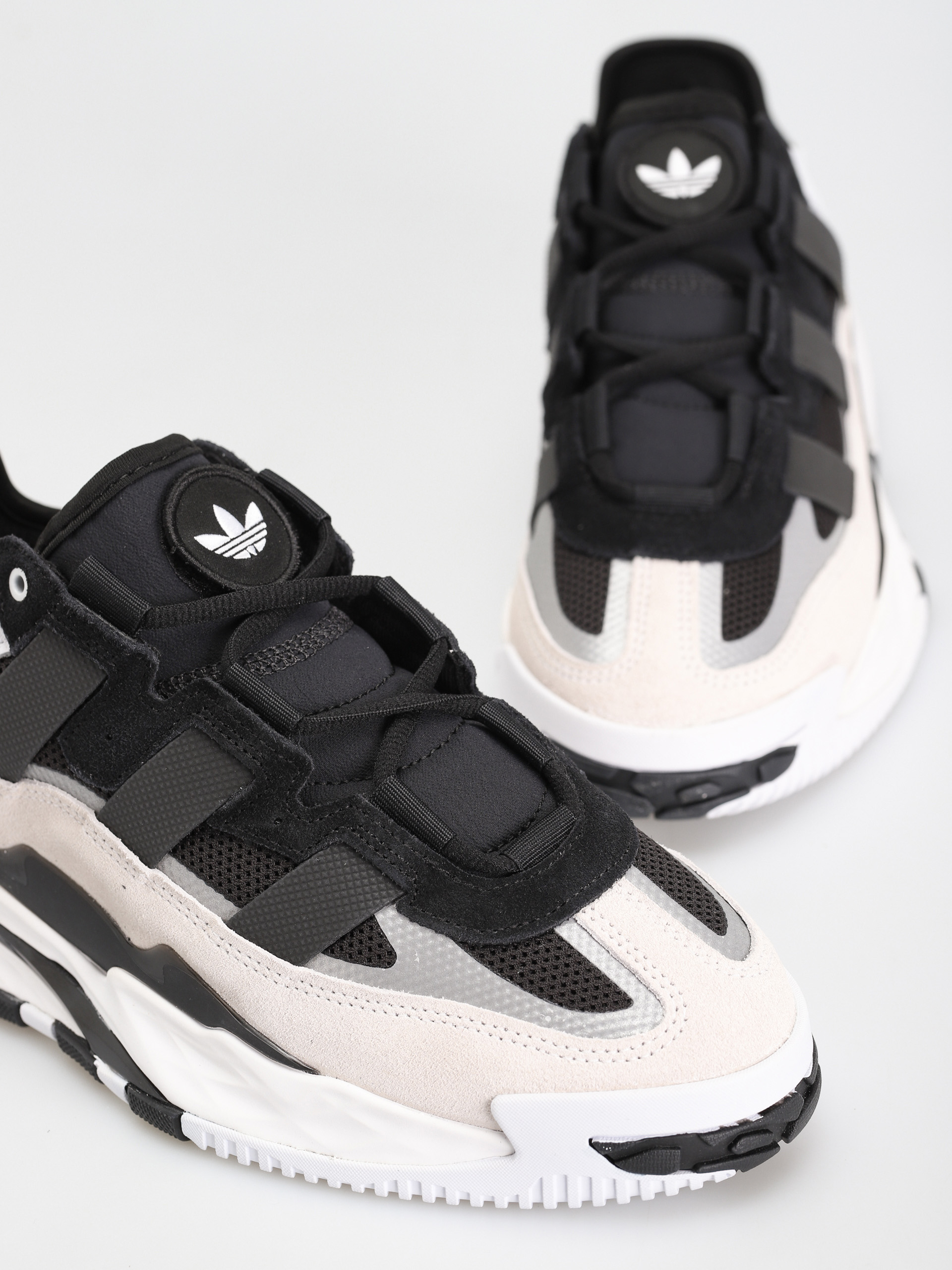 adidas Originals Niteball Cipők (cblack/ftwwht/silvmt)