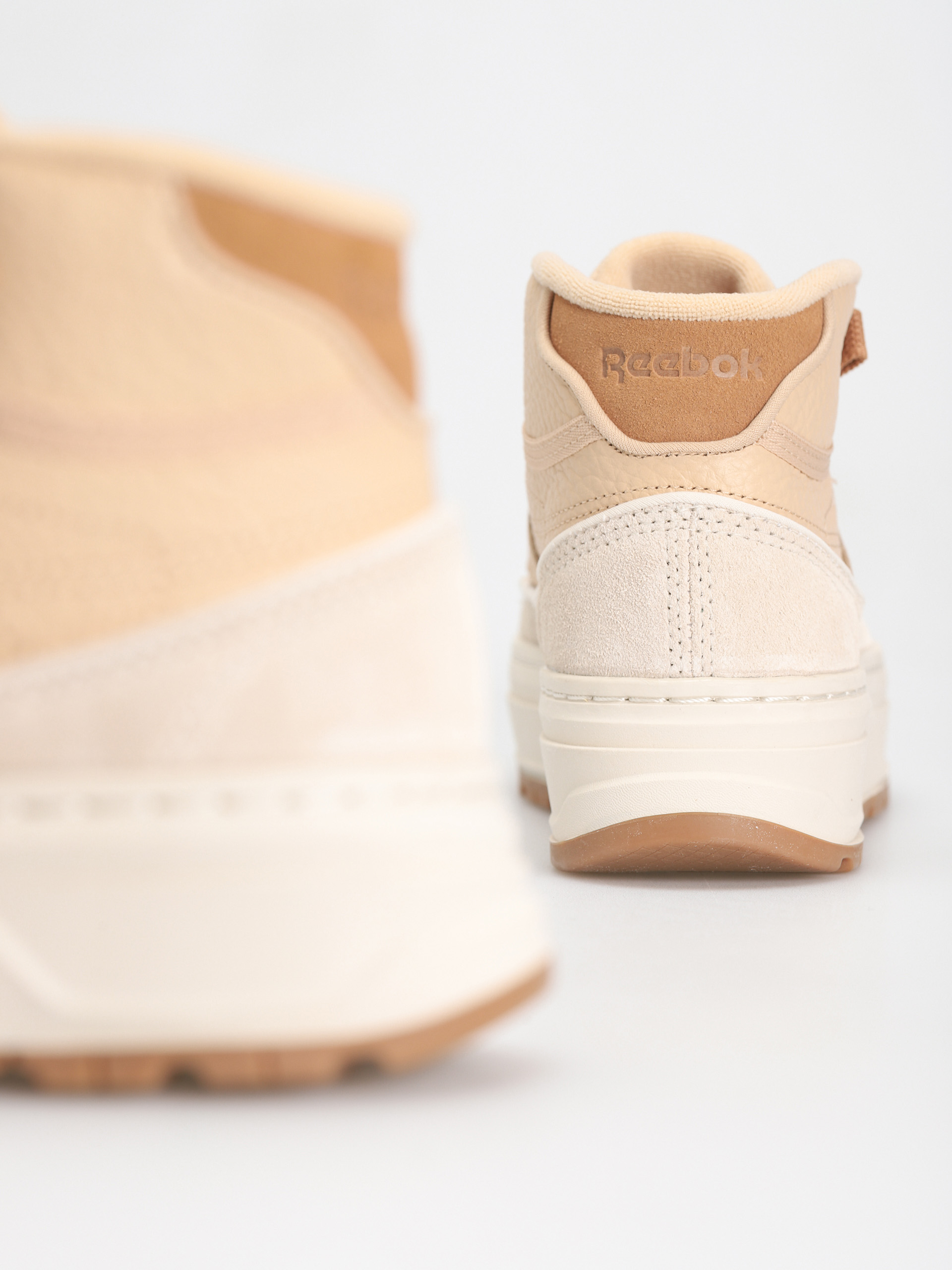 Reebok Club C Geo Mid Cipők Wmn (weabei/trubei/alabas)