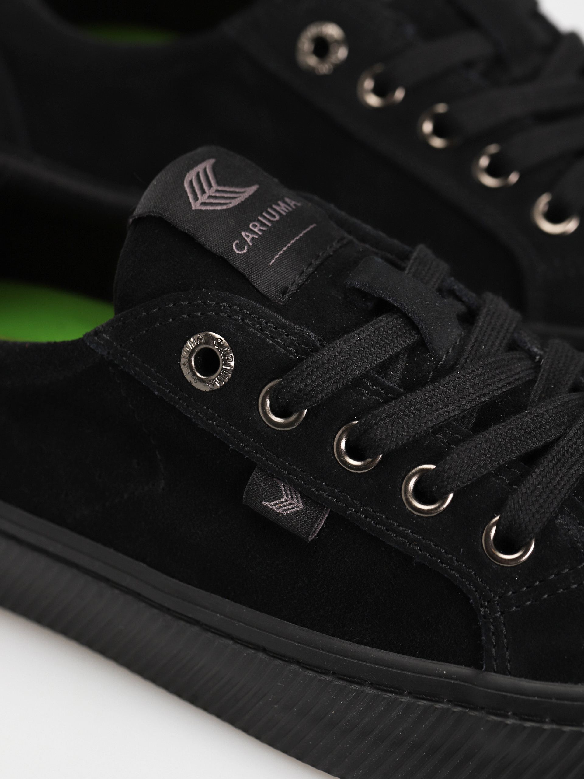 Cariuma Oca Low Cipők (all black)