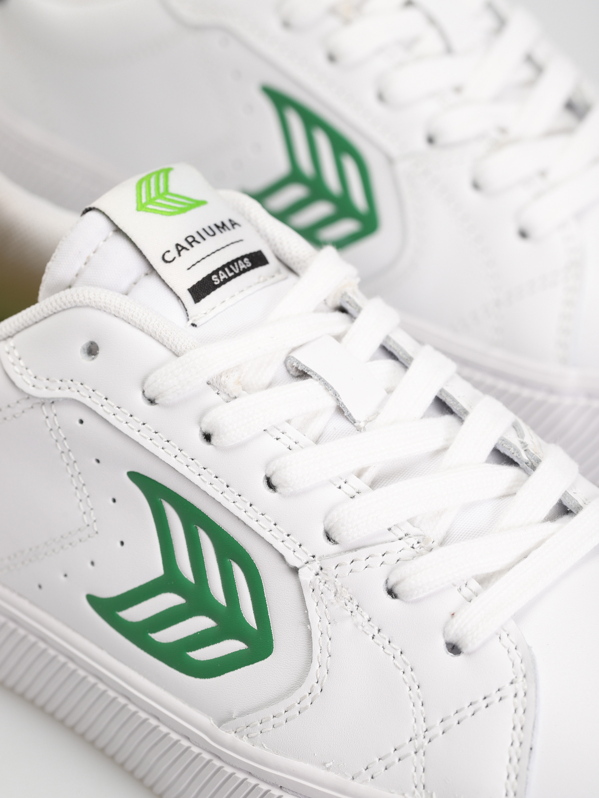 Cariuma Salvas Cipők (white/green)