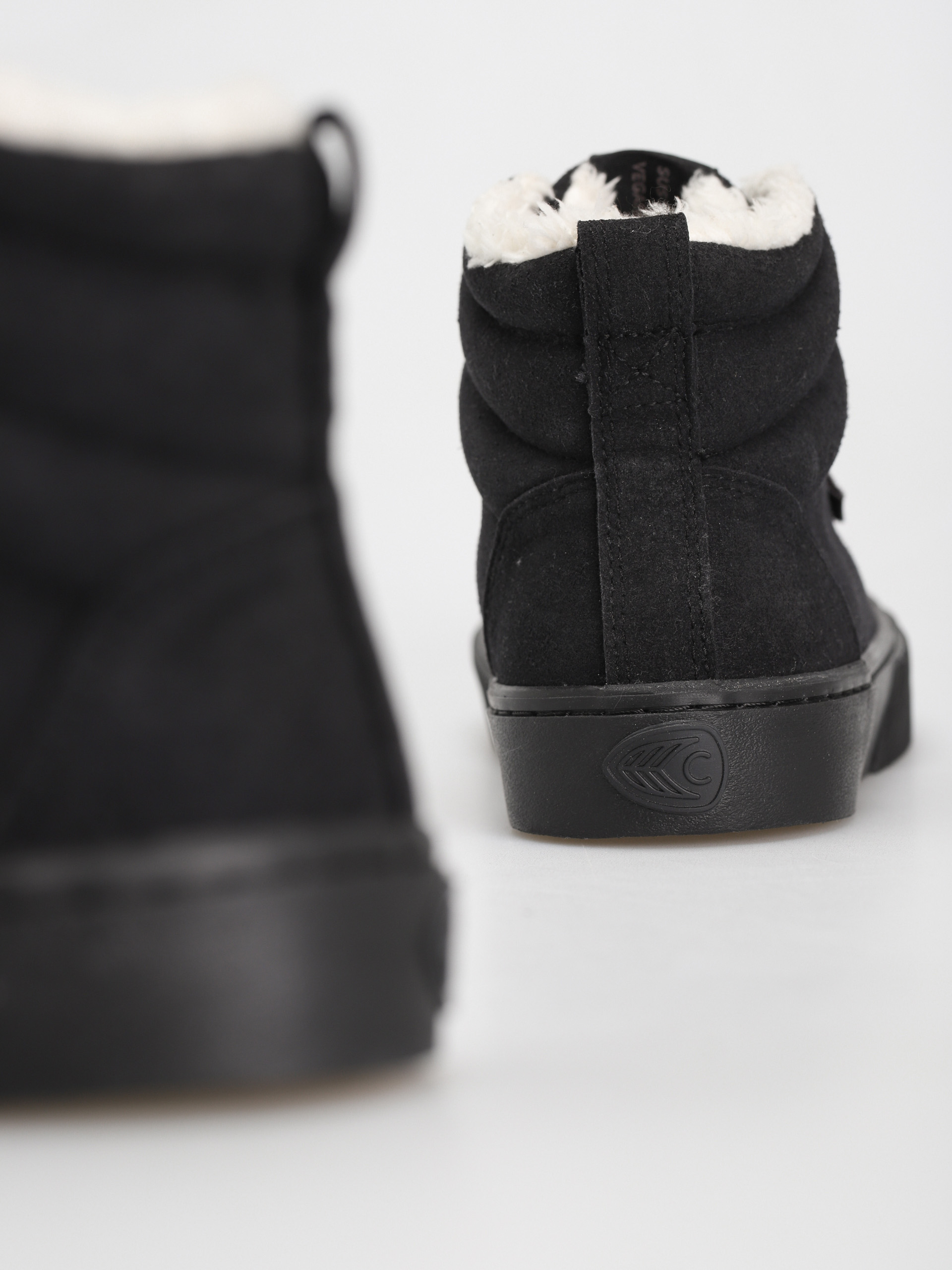 Cariuma Oca High Cipők (all black)